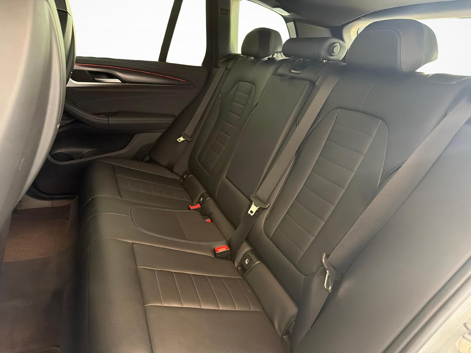 BMW X3 20d xDrive SAG-image-19