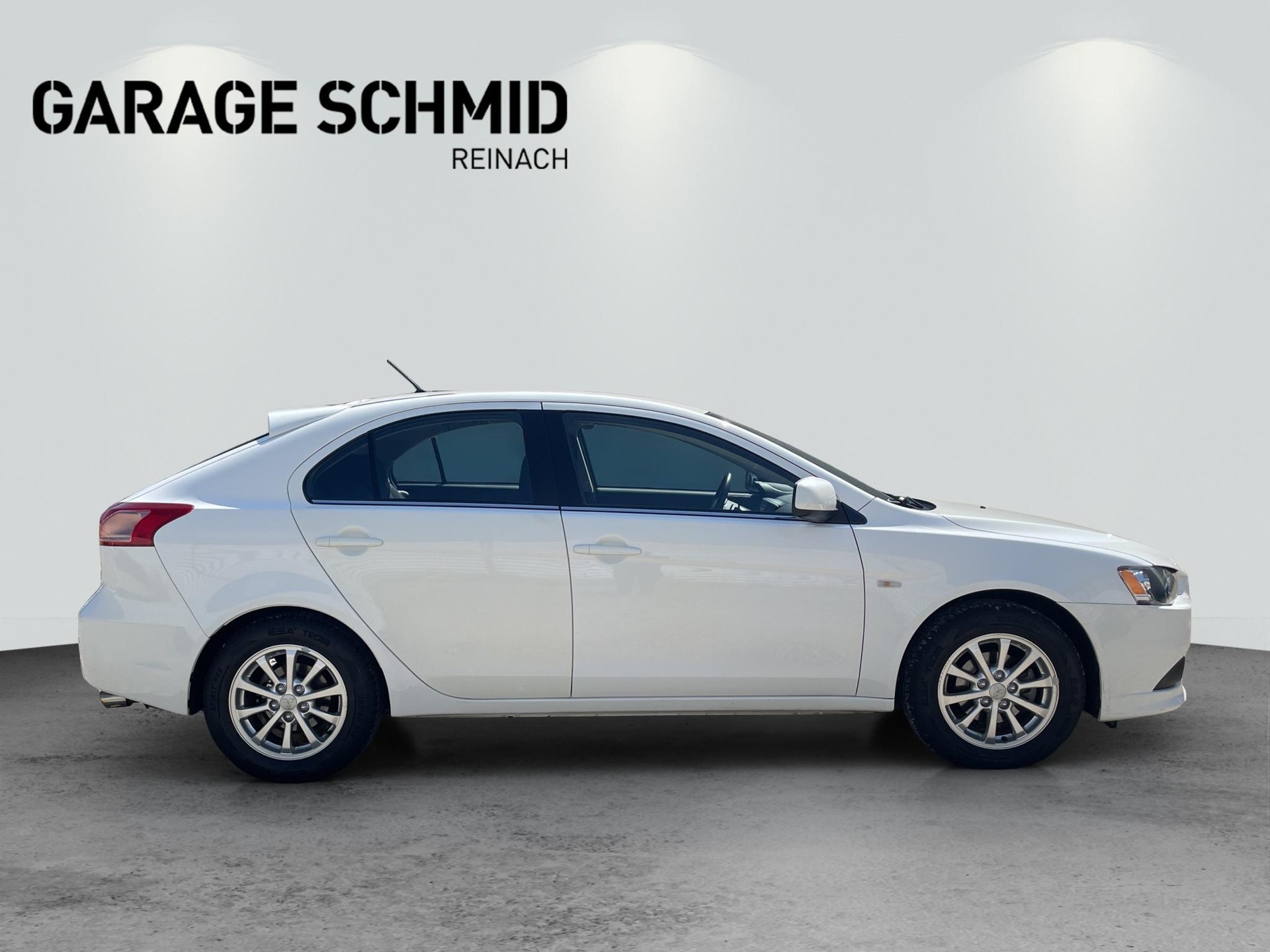 MITSUBISHI Lancer Sportback 1.8 MIVEC Invite CVT-image-7