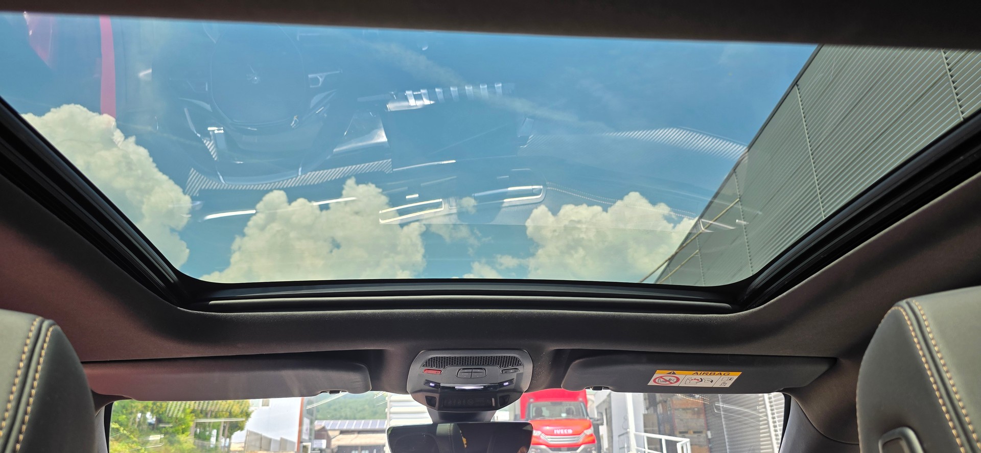 PEUGEOT 508 1.5 Blue HDI GT Line EAT8-image-9