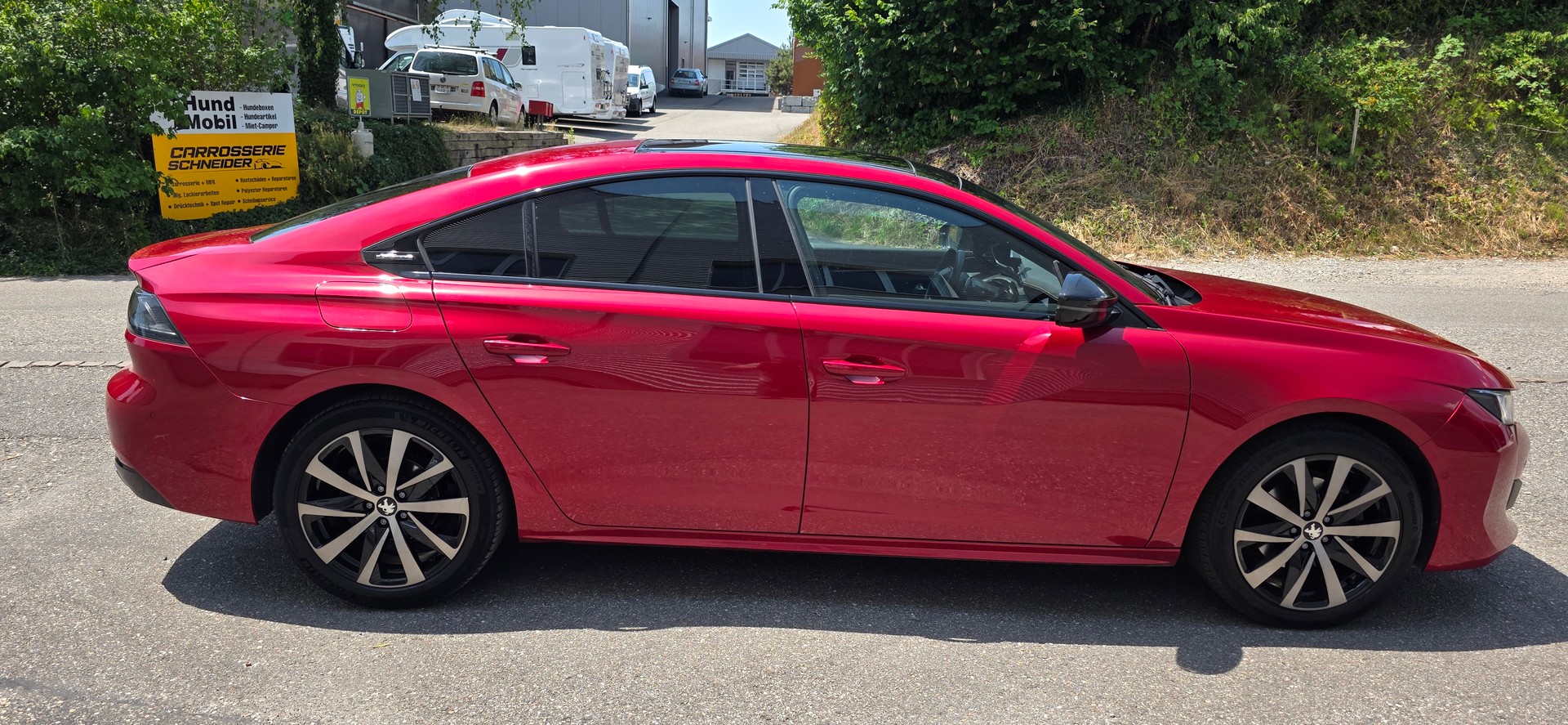 PEUGEOT 508 1.5 Blue HDI GT Line EAT8-image-4