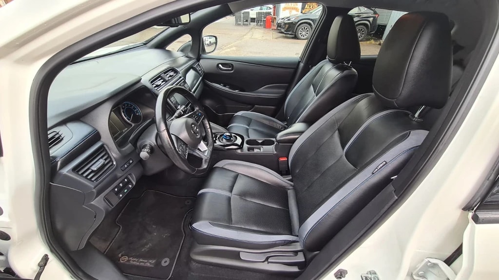 NISSAN Leaf Tekna(incl.battery) ** Voll-Leder ** Gr-Navi ** RF-Kamera 360° ** Sitzheizung ** ACC ** Frisch Ab MFK & Service **-image-10