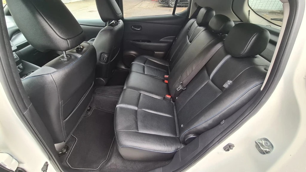 NISSAN Leaf Tekna(incl.battery) ** Voll-Leder ** Gr-Navi ** RF-Kamera 360° ** Sitzheizung ** ACC ** Frisch Ab MFK & Service **-image-11