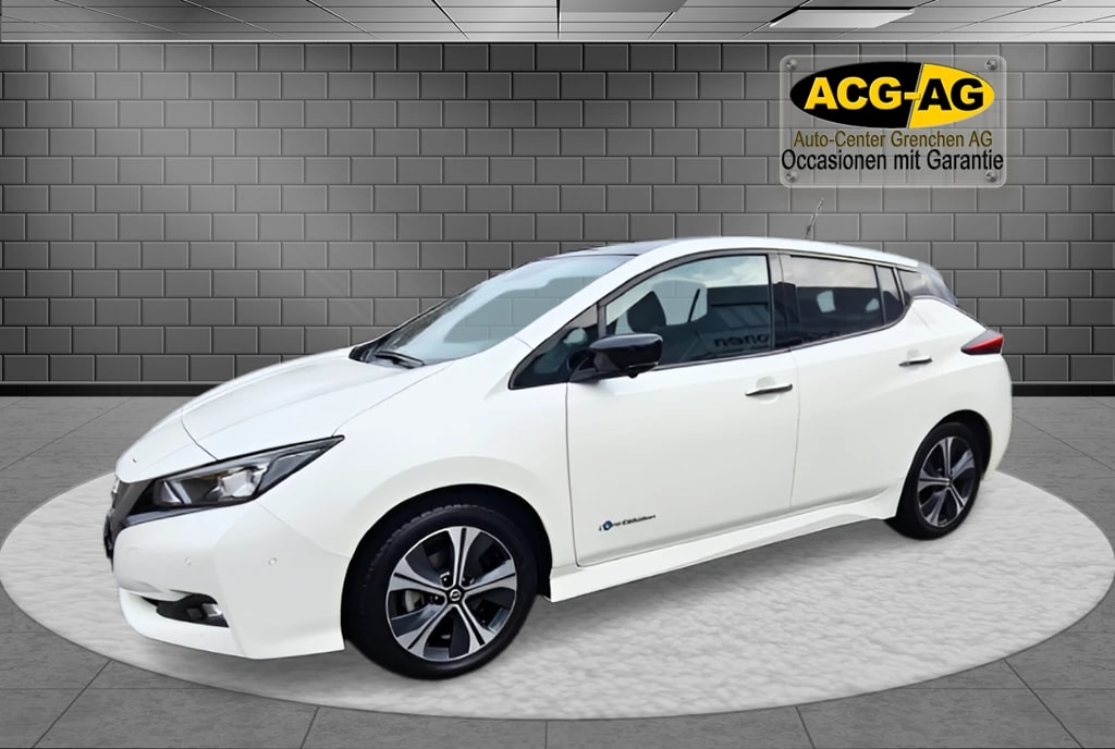 NISSAN Leaf Tekna(incl.battery) ** Voll-Leder ** Gr-Navi ** RF-Kamera 360° ** Sitzheizung ** ACC ** Frisch Ab MFK & Service **-image-2