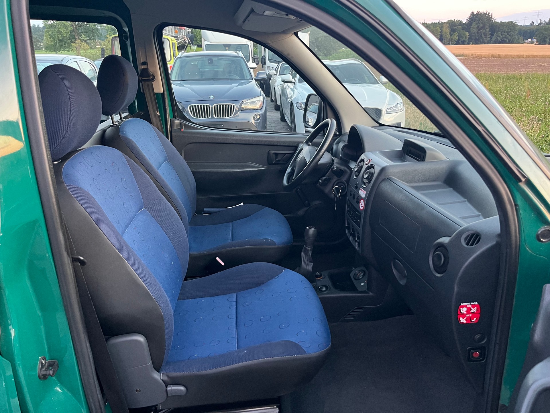 PEUGEOT Partner 1.4 Bifuel 190C-image-8