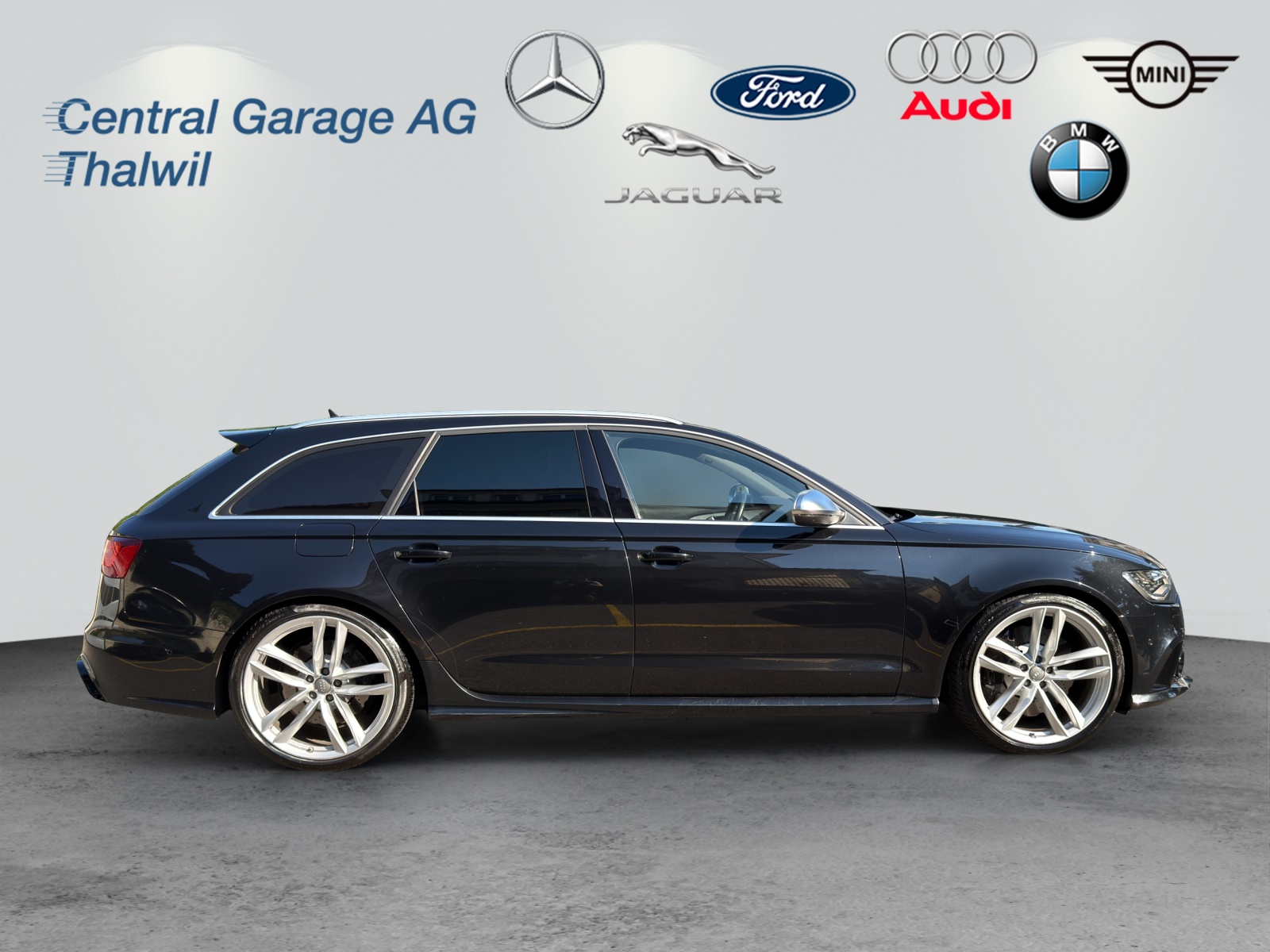 AUDI RS6 Avant 4.0 TFSI V8 quattro Tiptronic-image-6