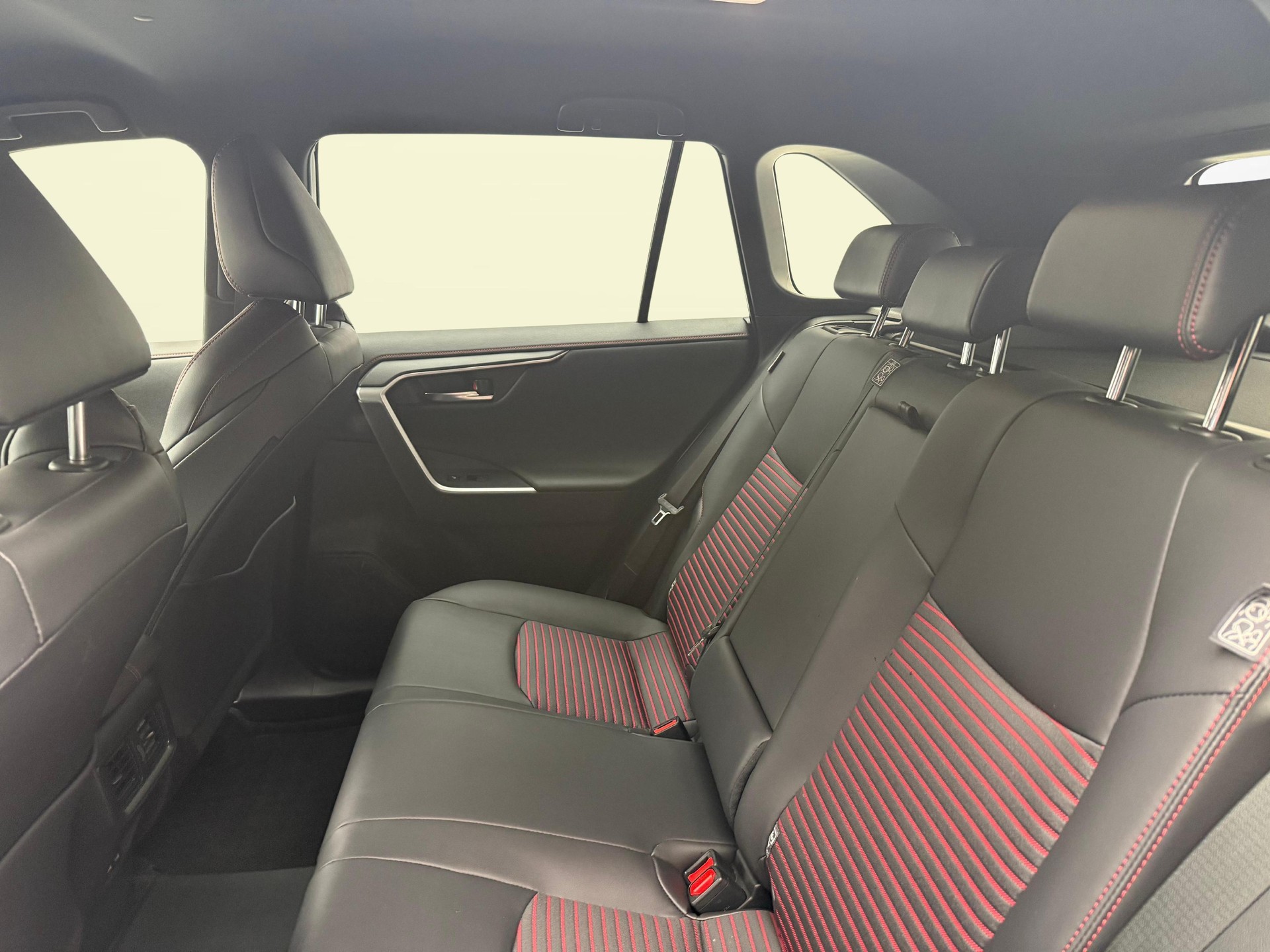 SUZUKI Across 2.5 PHEV Compact Top 4x4-image-10