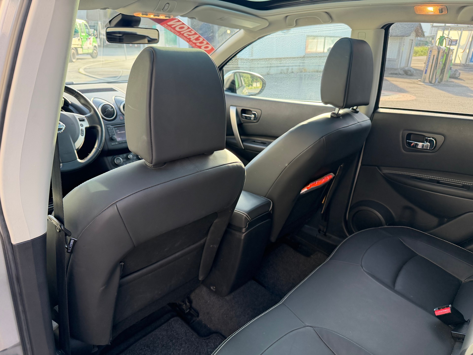 NISSAN Qashqai 2.0 4WD i-Way-image-36