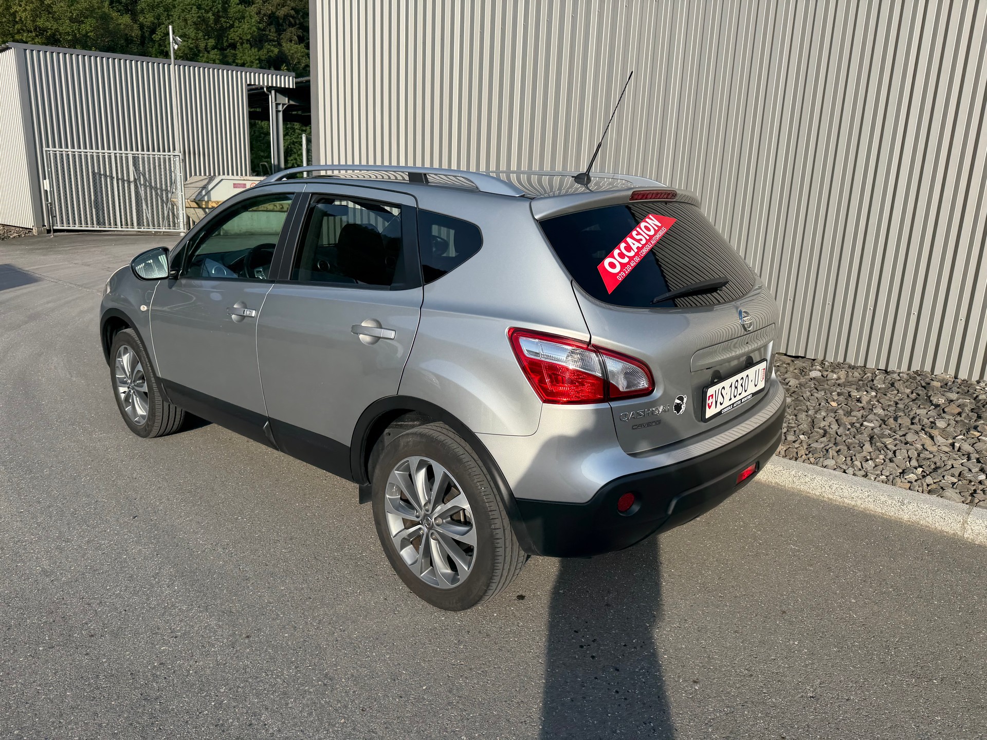 NISSAN Qashqai 2.0 4WD i-Way-image-2