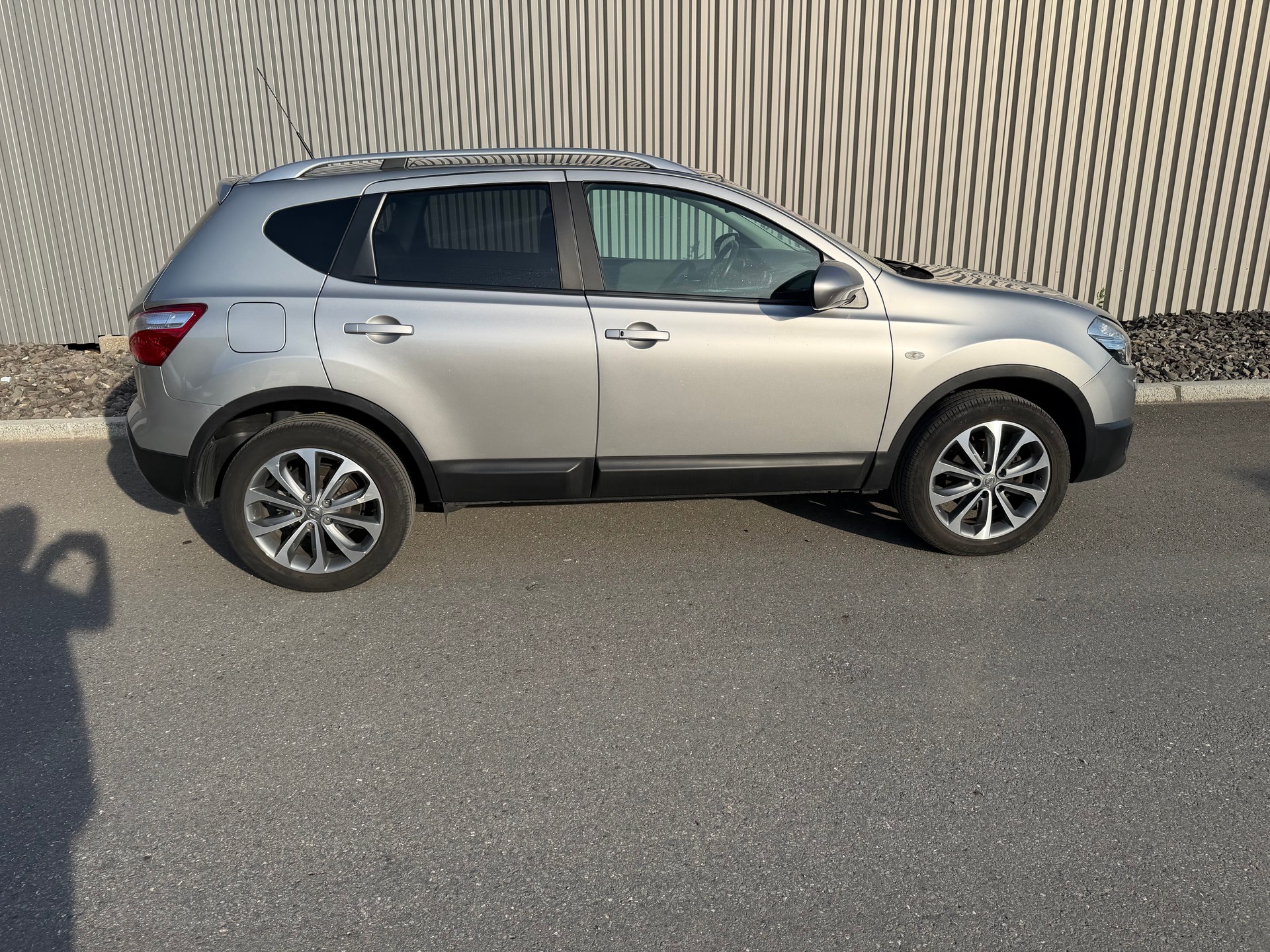 NISSAN Qashqai 2.0 4WD i-Way-image-8
