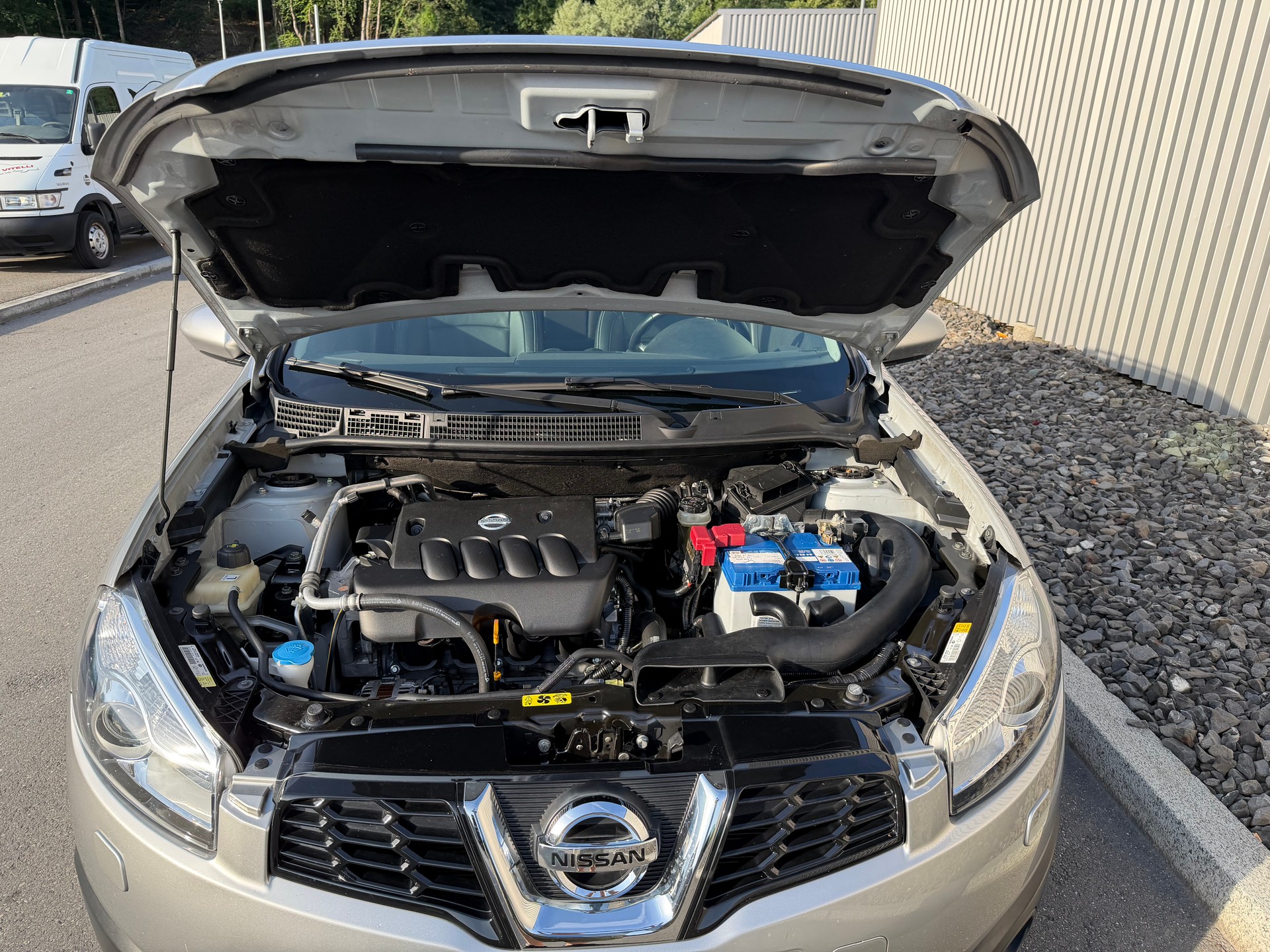 NISSAN Qashqai 2.0 4WD i-Way-image-38