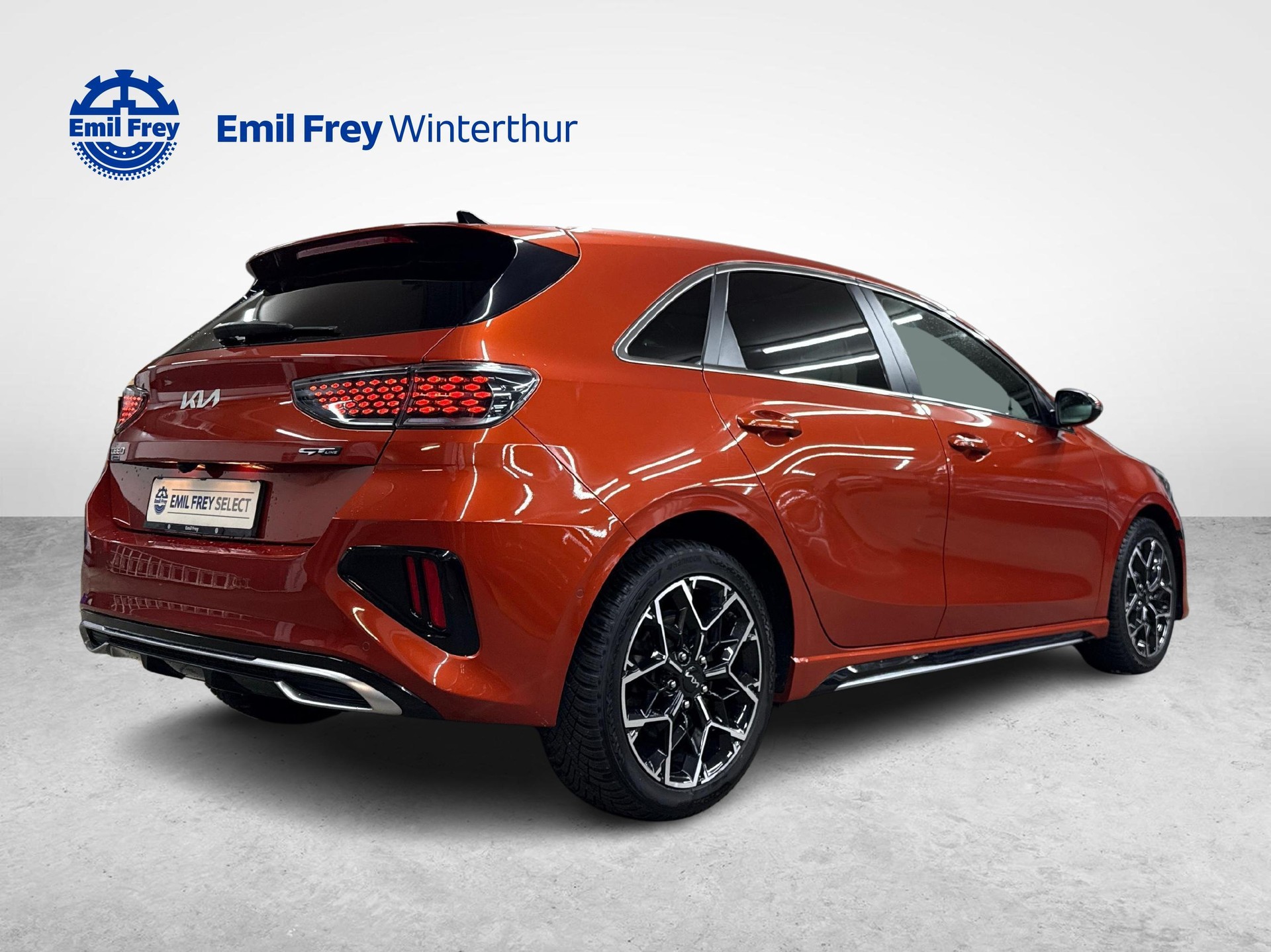 KIA Ceed 1.5 T-GDi MHEV GT-Line-image-4