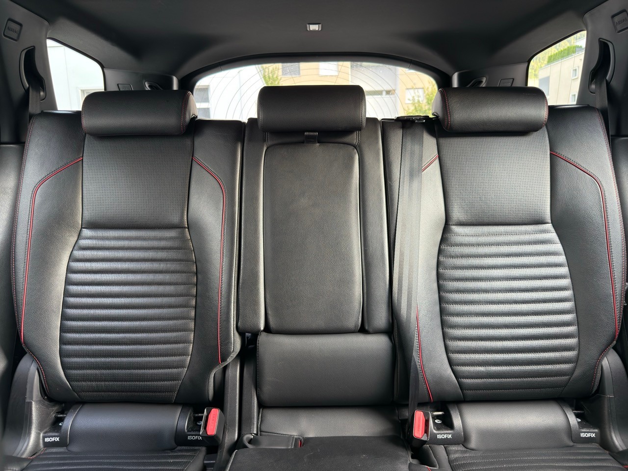 LAND ROVER Discovery Sport R Dyn P200 2.0 Si4 MHEV AT9 *BLACK*PANORMA*7 PLÄTZER*-image-19