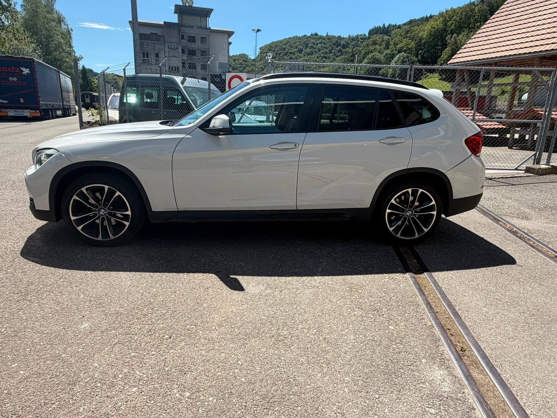 BMW X1 xDrive 20d Steptronic-image-5