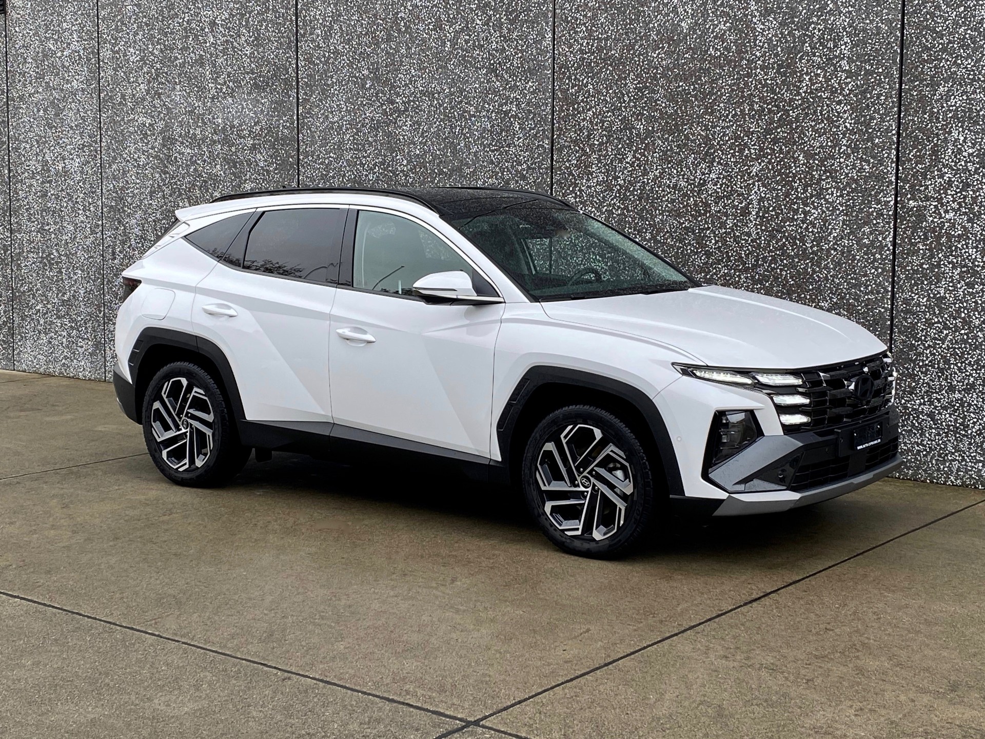 HYUNDAI Tucson 1.6 T- GDI *PlugInHybrid*Swiss*Vertex*4WD*-image-3