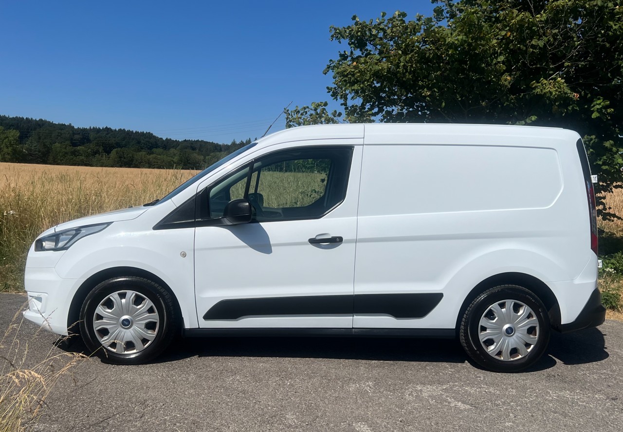 FORD Transit Connect Van T200 1.5 Eco Blue Ambiente-image-4