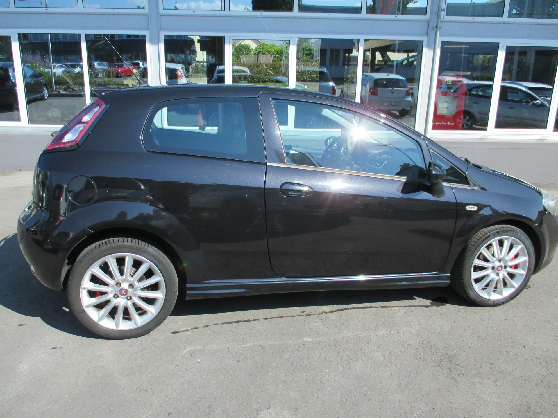 FIAT Punto Evo 1.4 16V Turbo Sport-image-3