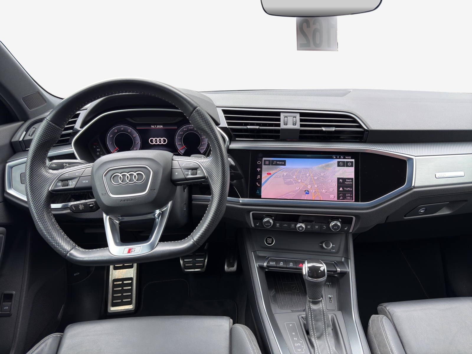 AUDI Q3 Sportback 35 TFSI S line Attraction S-tronic-image-8