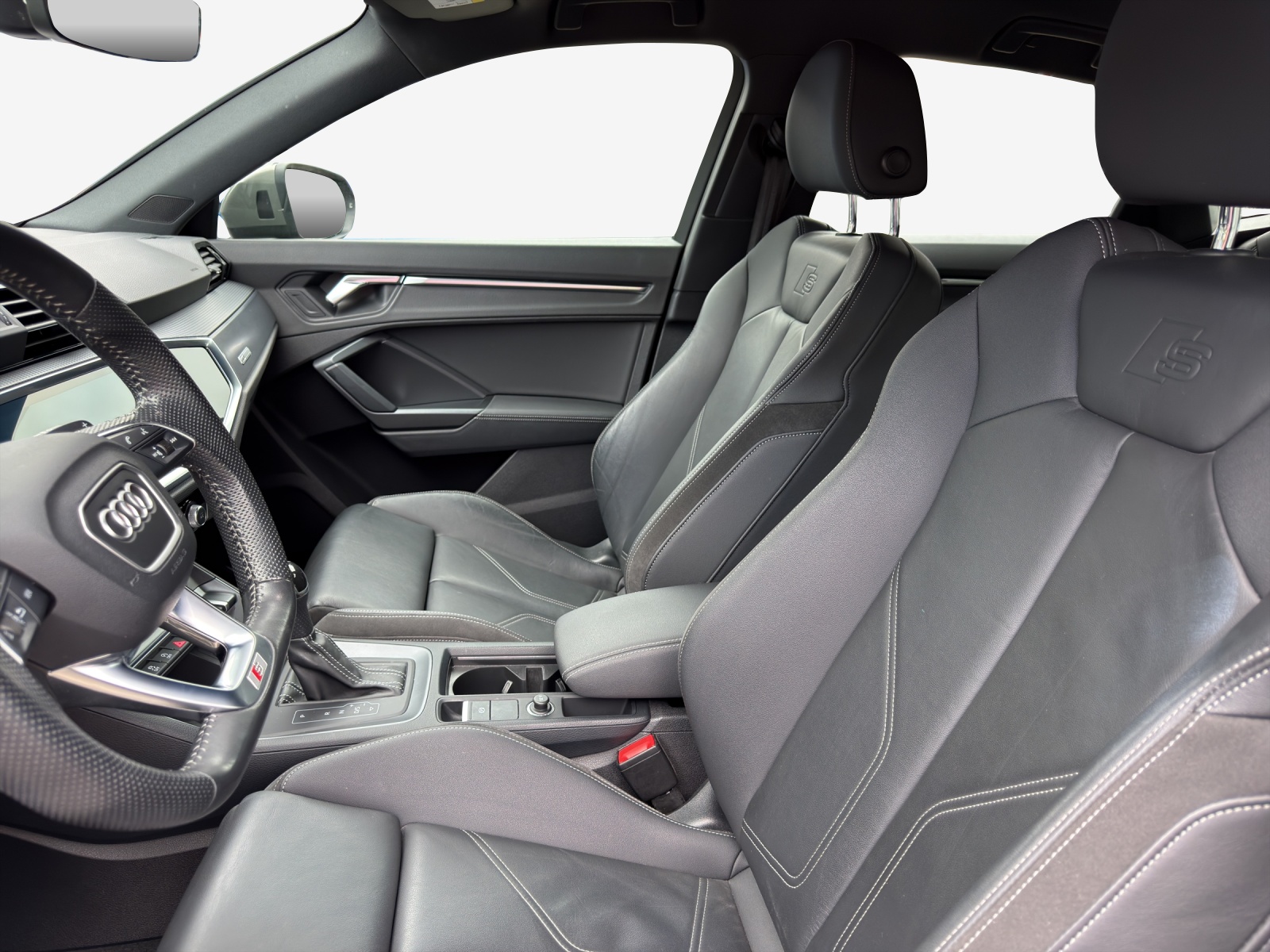 AUDI Q3 Sportback 35 TFSI S line Attraction S-tronic-image-7