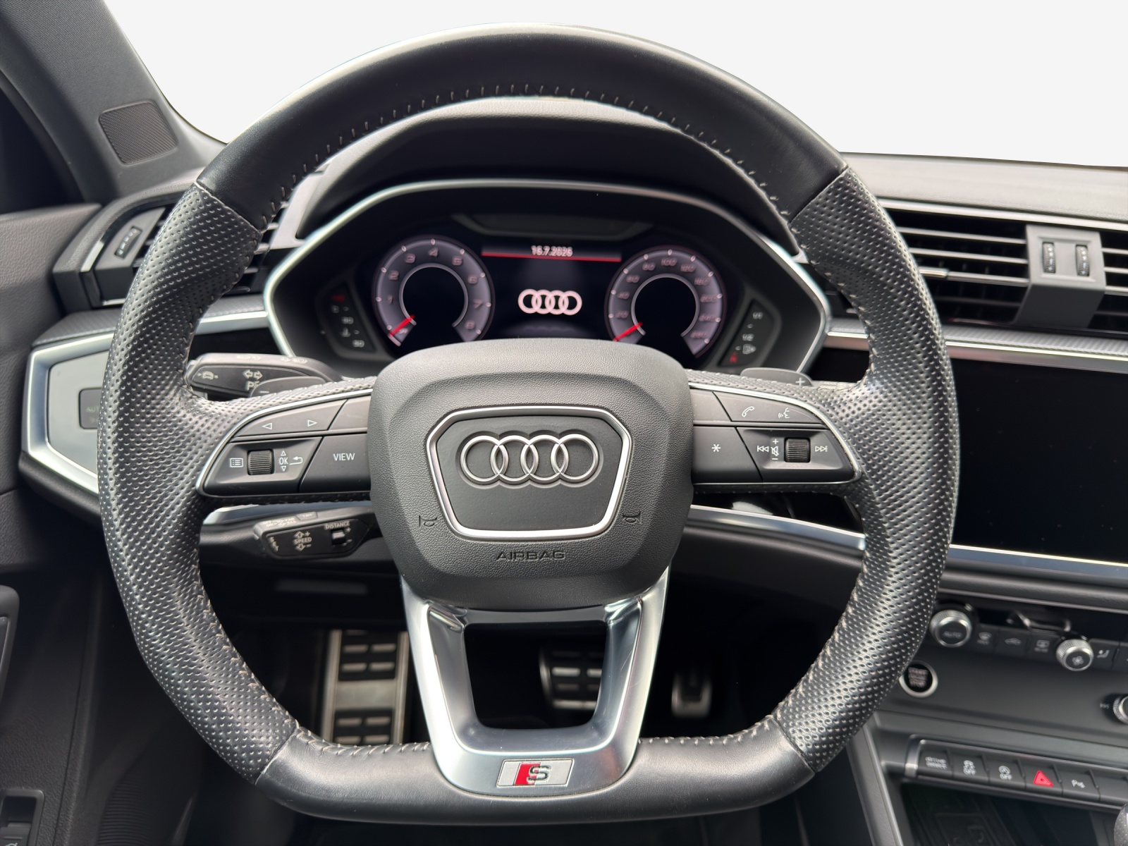 AUDI Q3 Sportback 35 TFSI S line Attraction S-tronic-image-9