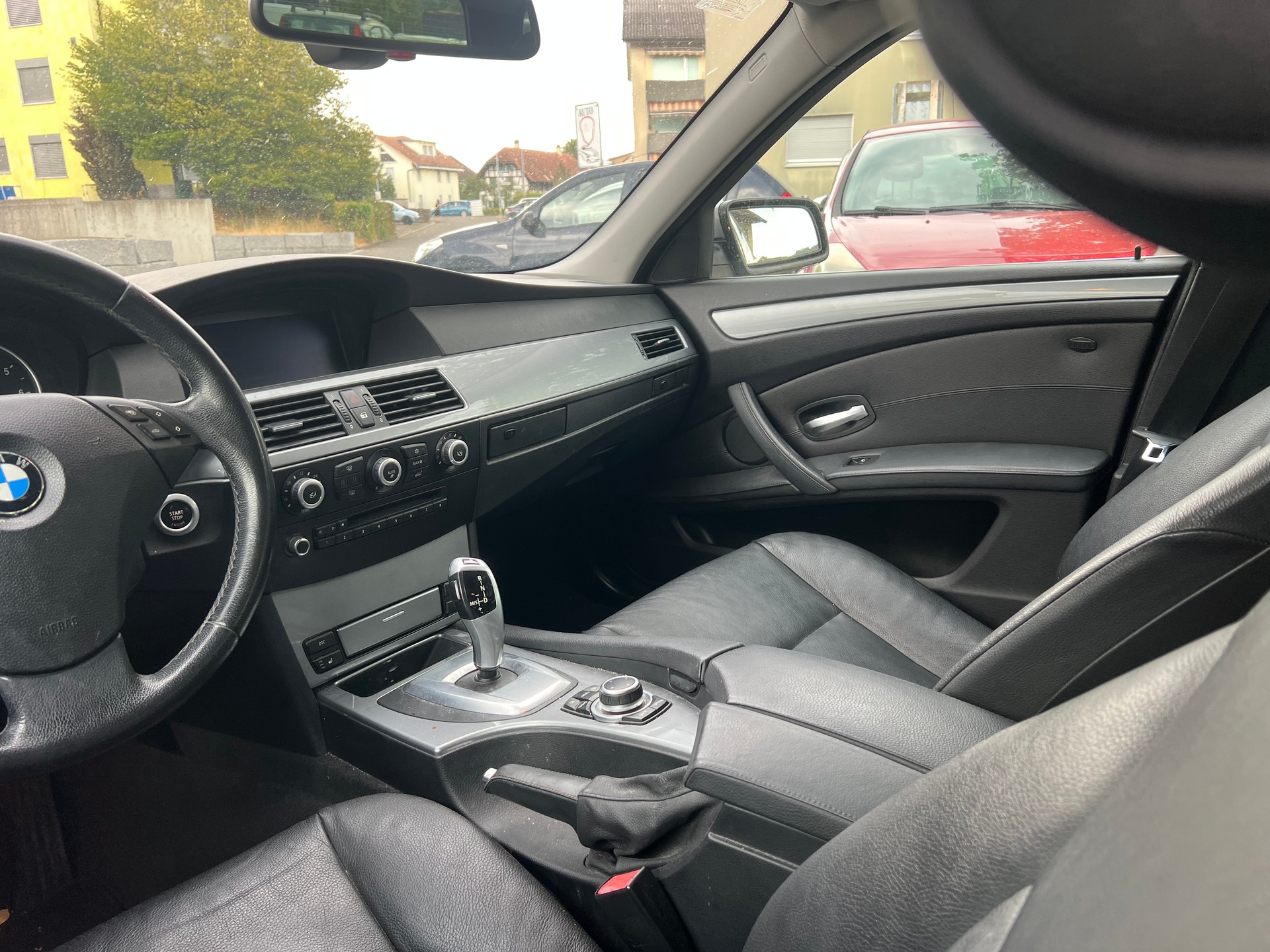 BMW 523i Touring Steptronic-image-6