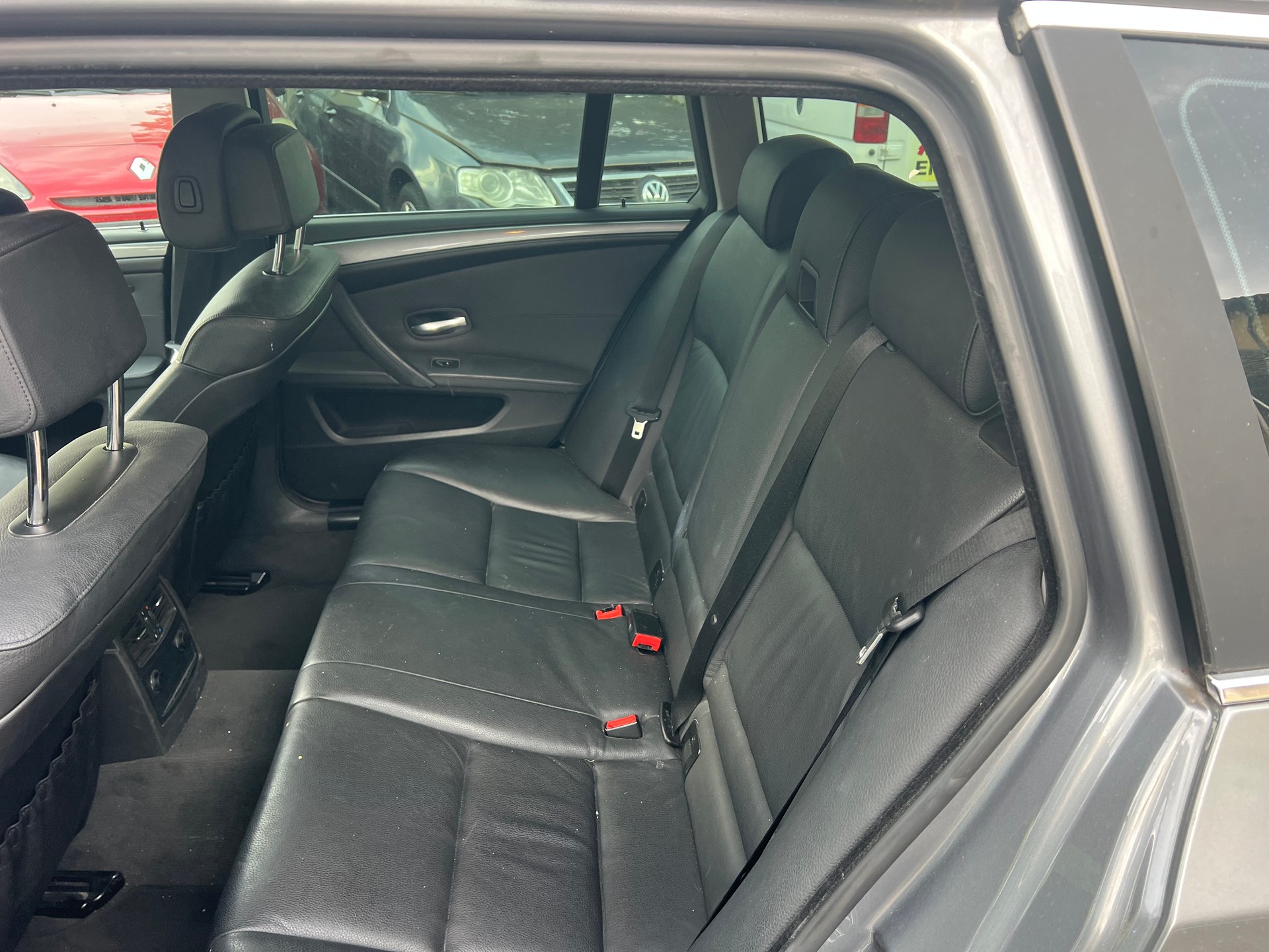 BMW 523i Touring Steptronic-image-9