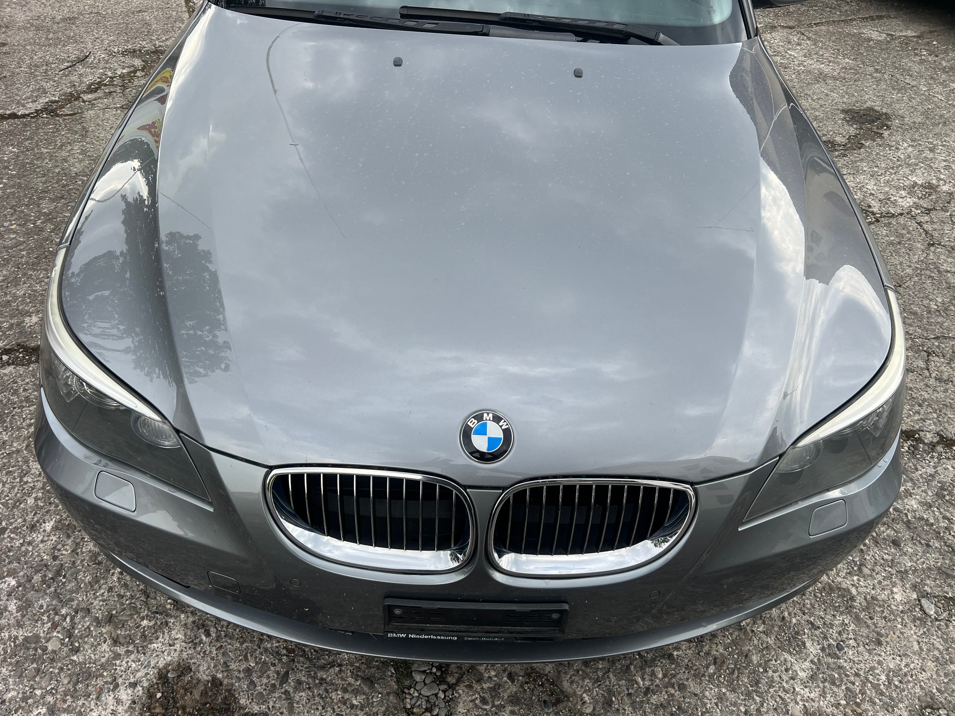 BMW 523i Touring Steptronic-image-0
