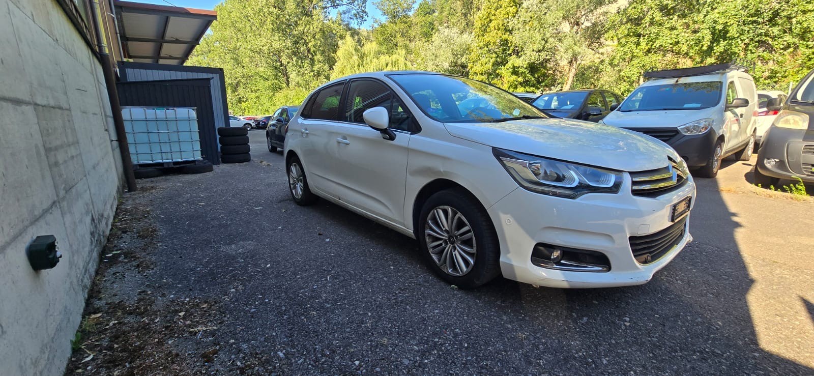 CITROEN C4 1.2 Pure Tech Feel-image-2