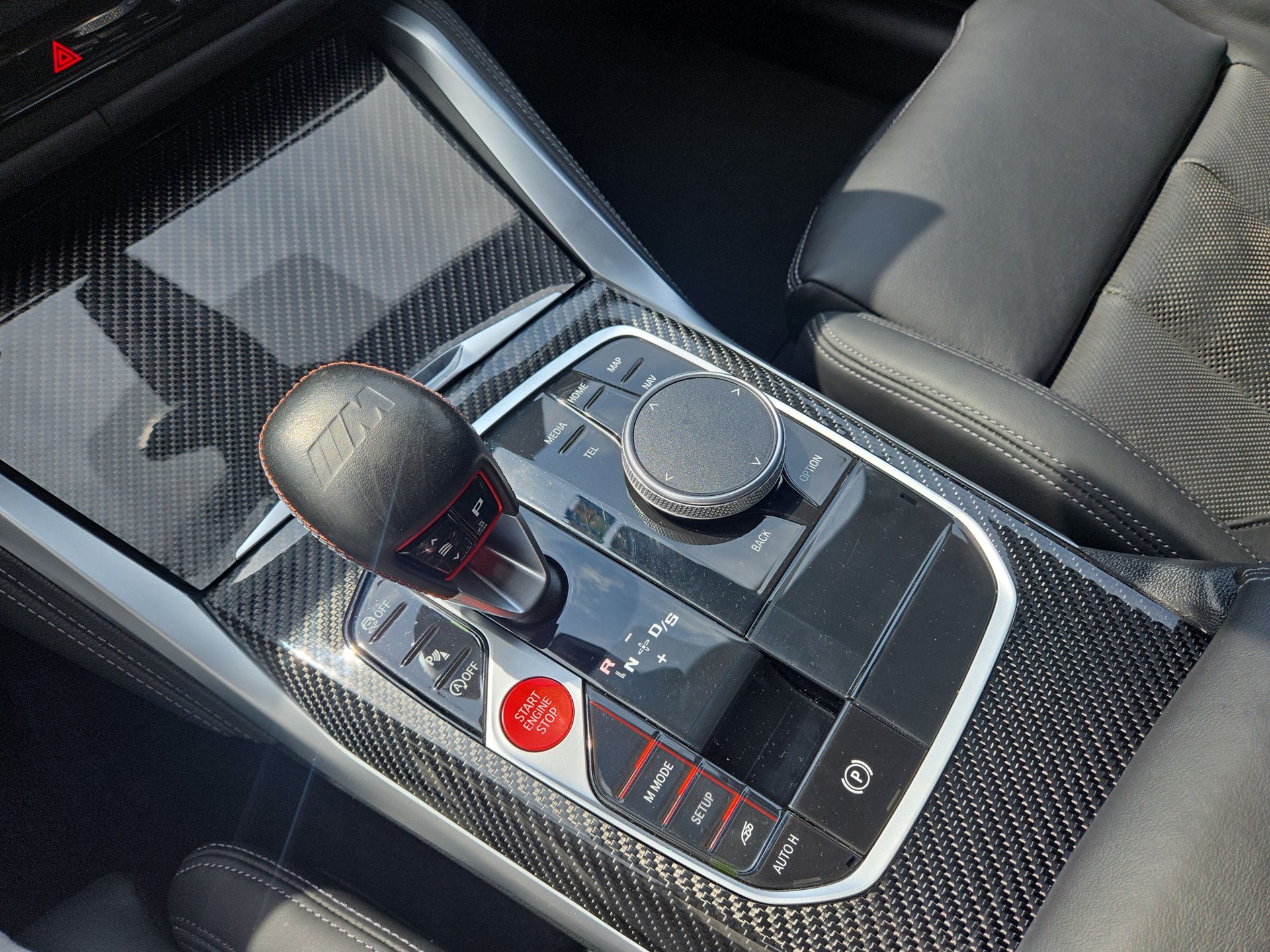 BMW M3 Touring xDrive Competition M-image-10