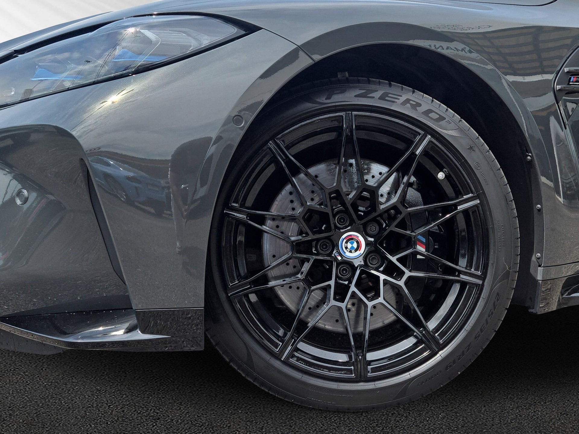 BMW M3 Touring xDrive Competition M-image-8