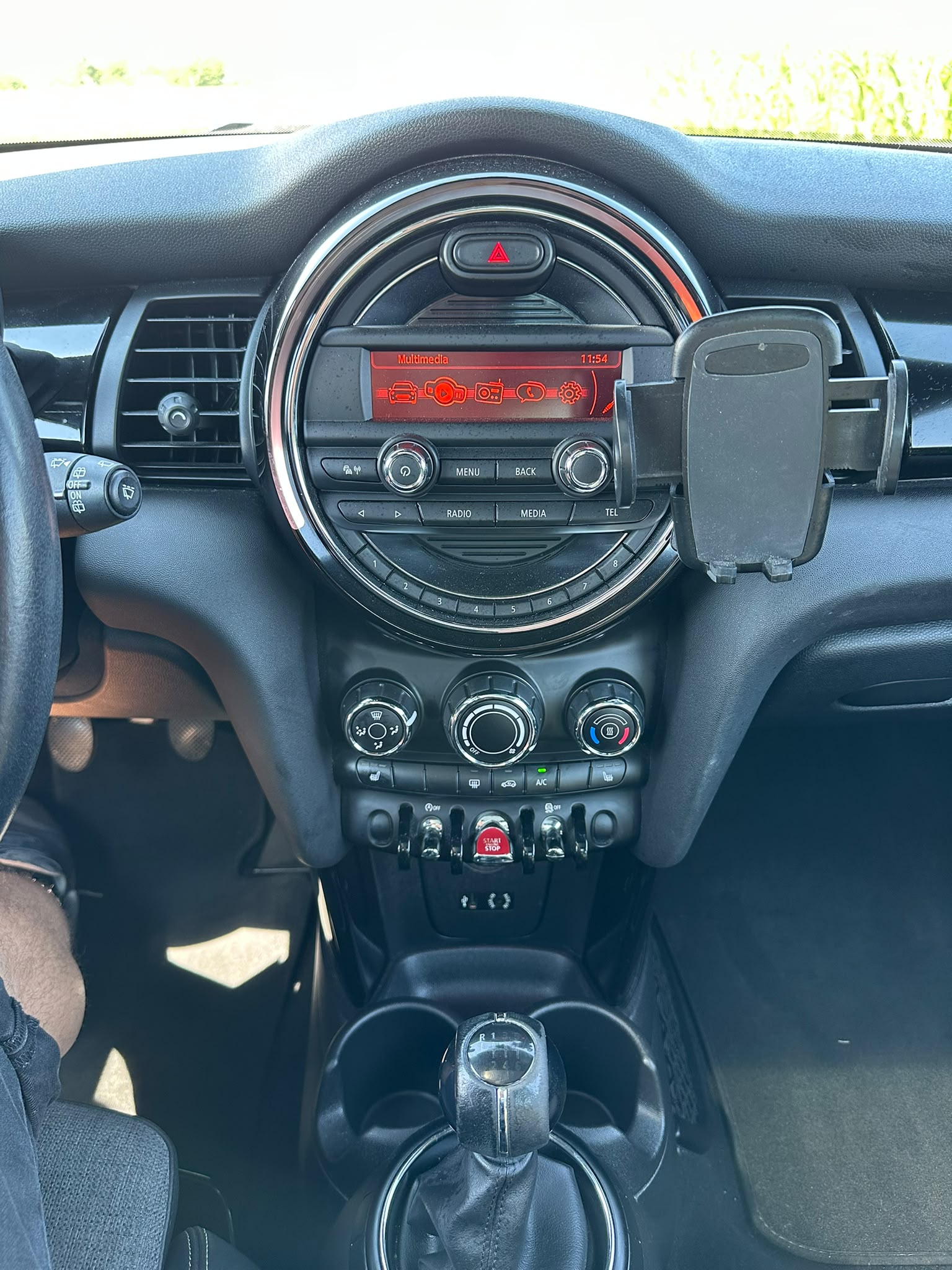 MINI Cooper Classic Edition-image-15
