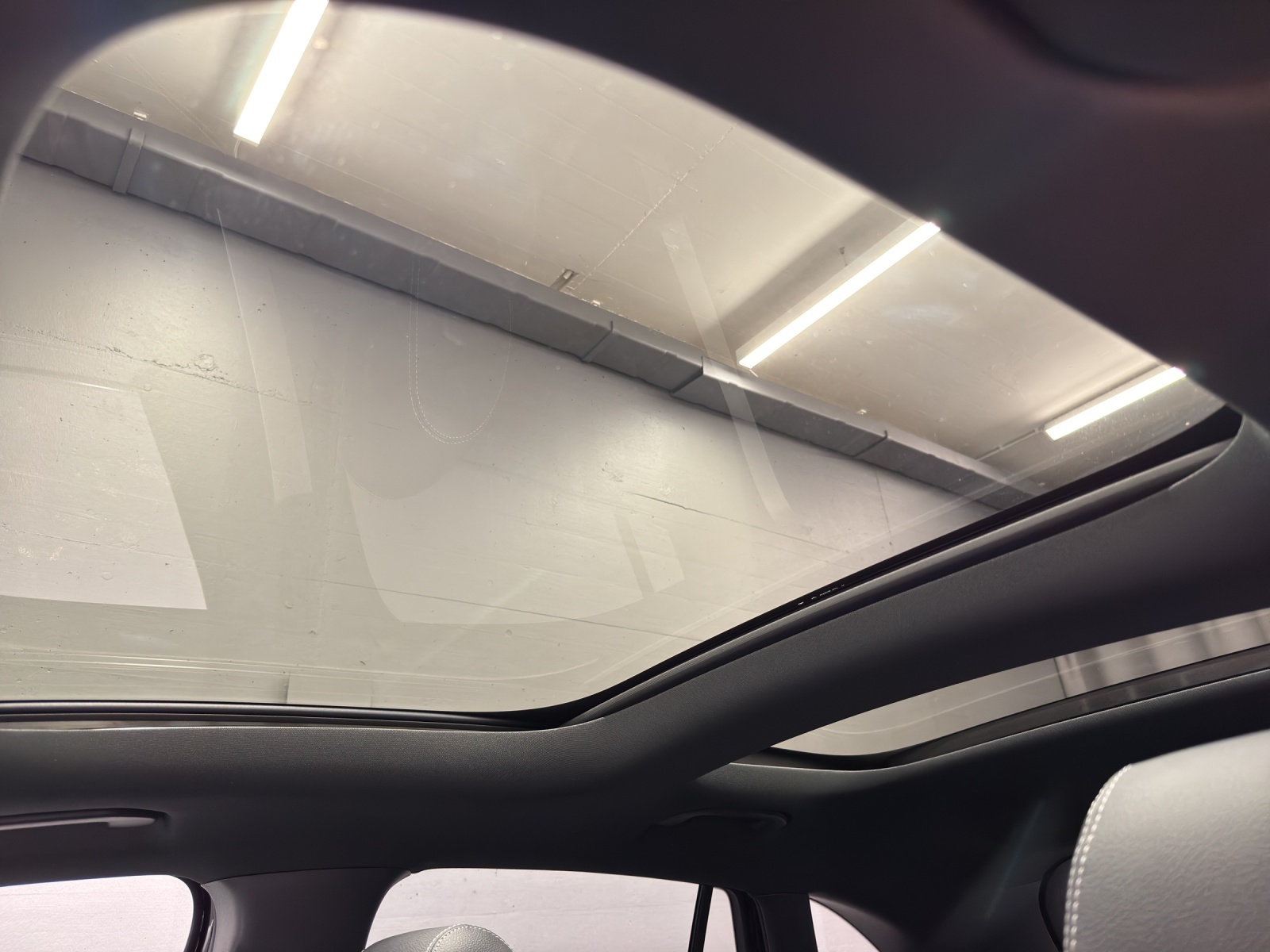MERCEDES-BENZ GLA 220 AMG Line 4Matic-image-15
