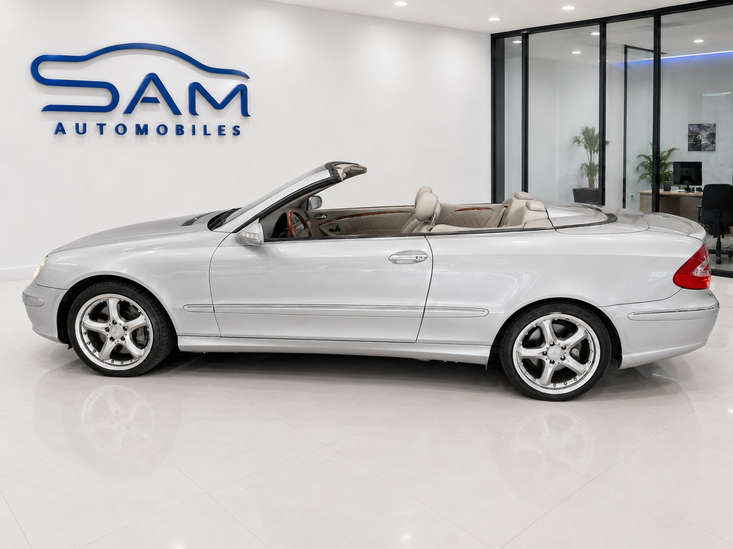 MERCEDES-BENZ CLK 500 Avantgarde Automatic-image-7