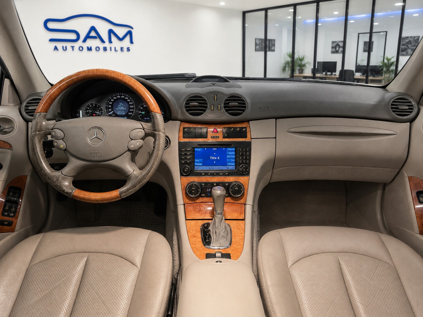 MERCEDES-BENZ CLK 500 Avantgarde Automatic-image-9