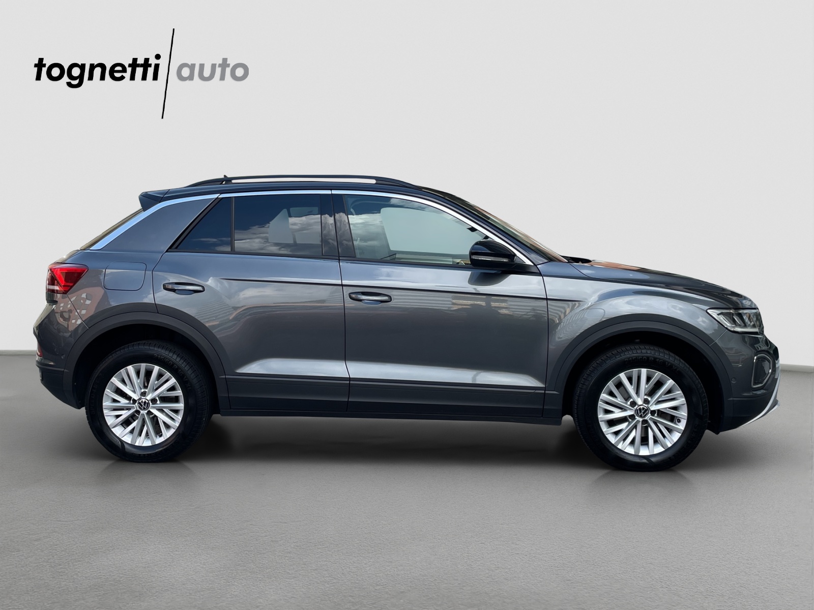 VW T-Roc 1.5 TSI EVO Life DSG-image-2