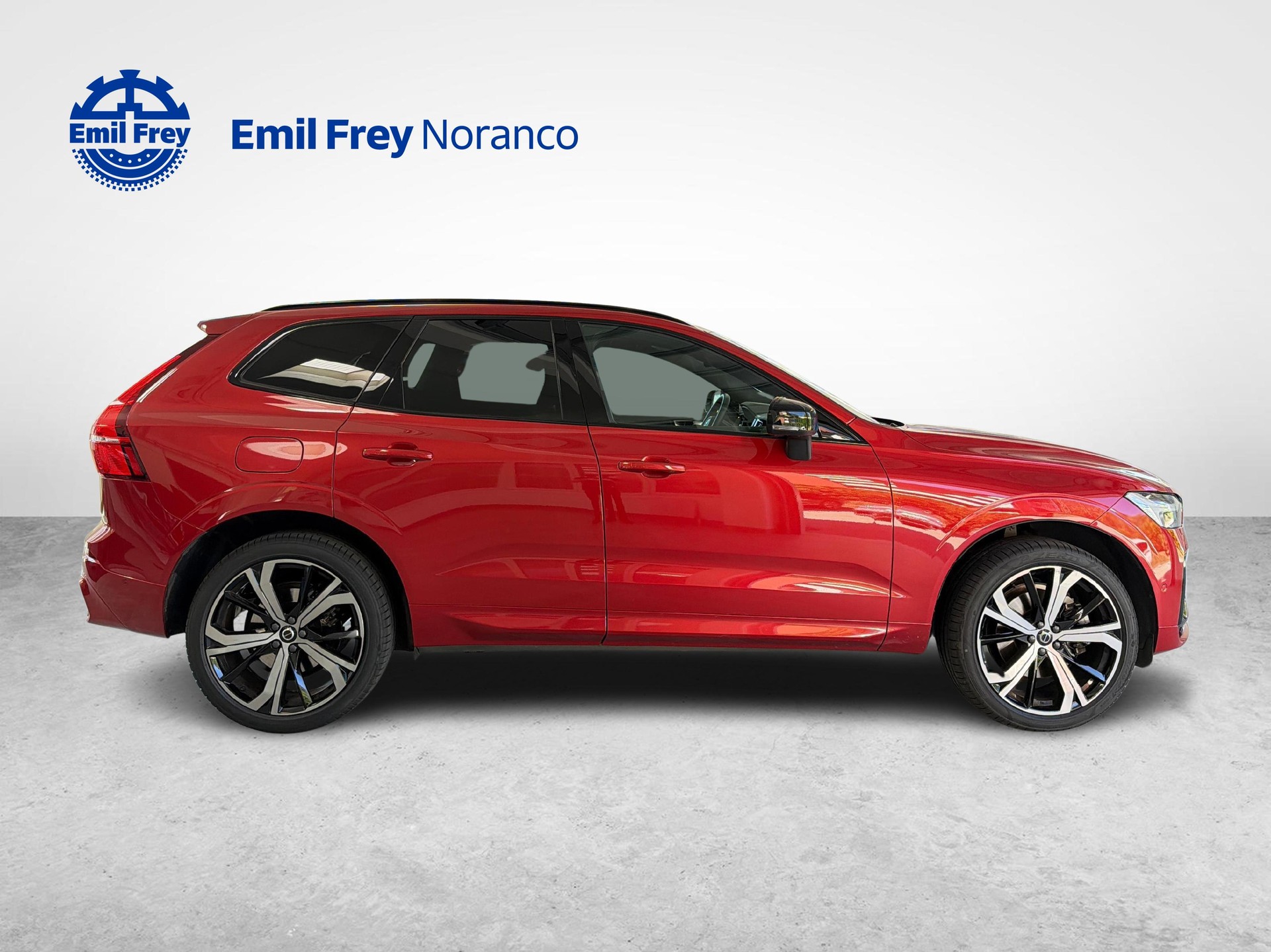 VOLVO XC60 2.0 T8 TE R-Design eAWD + Ruote invernali incluse-image-6