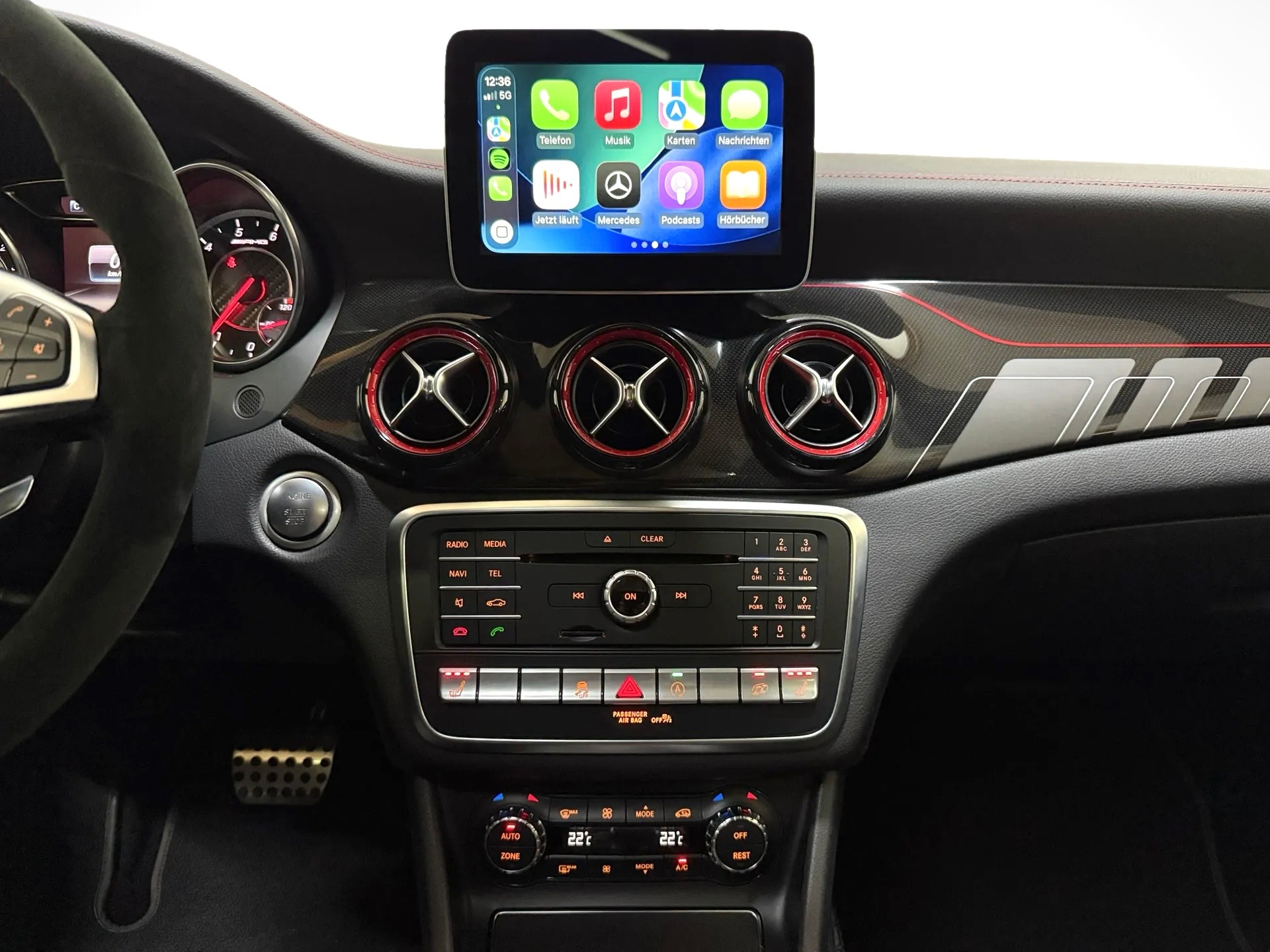 MERCEDES-BENZ CLA Shooting Brake 45 AMG 4Matic Speedshift-image-19