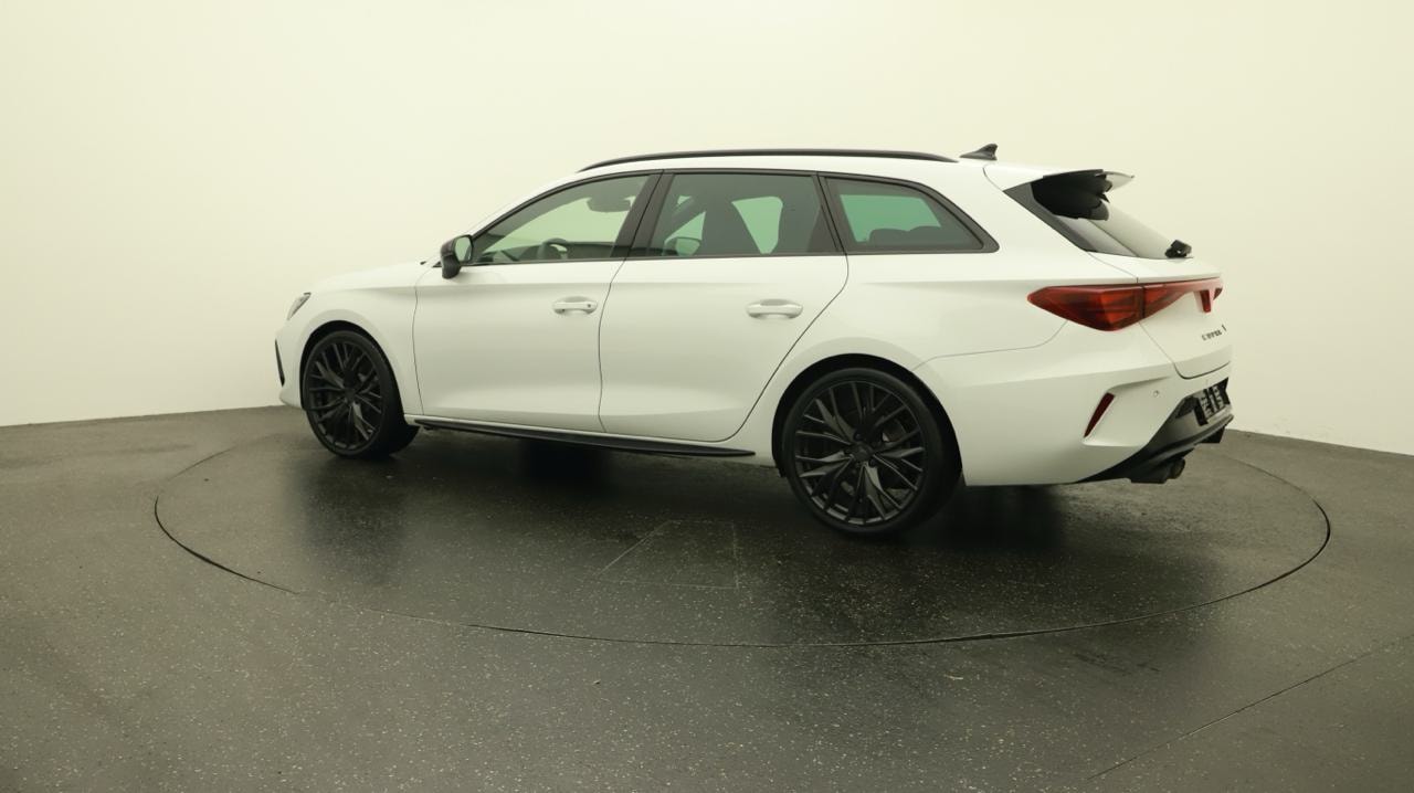 CUPRA LEON ST 2.0 TSI VZ Black Edition-image-2