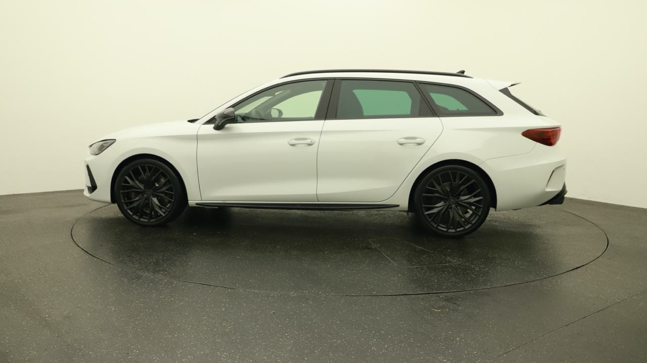 CUPRA LEON ST 2.0 TSI VZ Black Edition-image-1