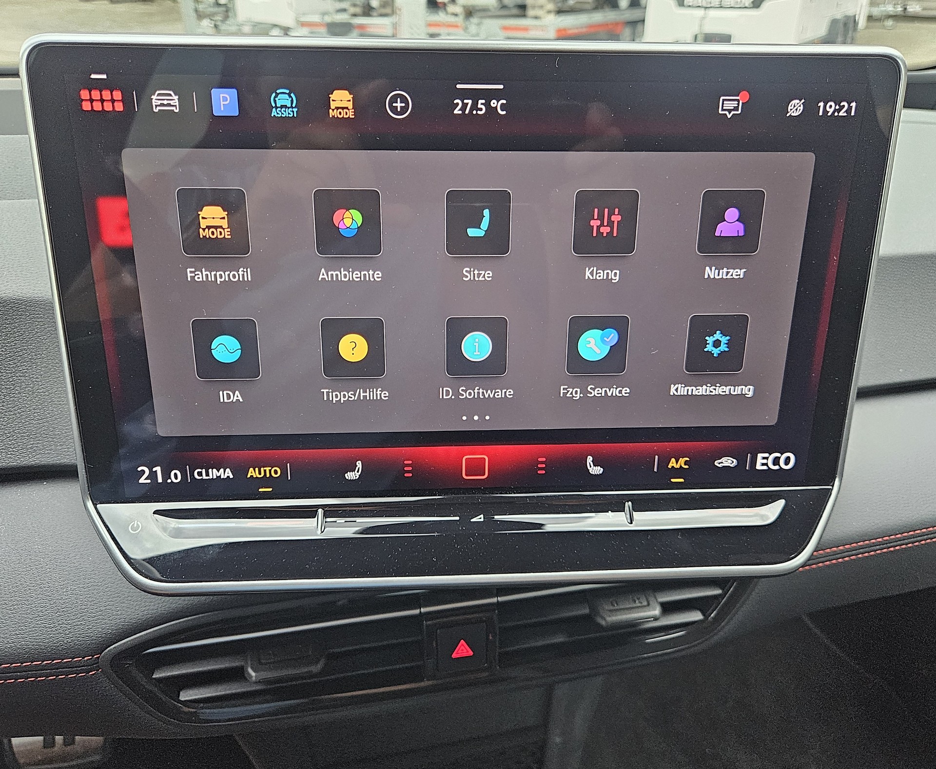VW ID.3 GTX Performance 79 kWh GTX United mit Wärmepumpe und Anhängerkupplung für den Fahrradträger-image-17