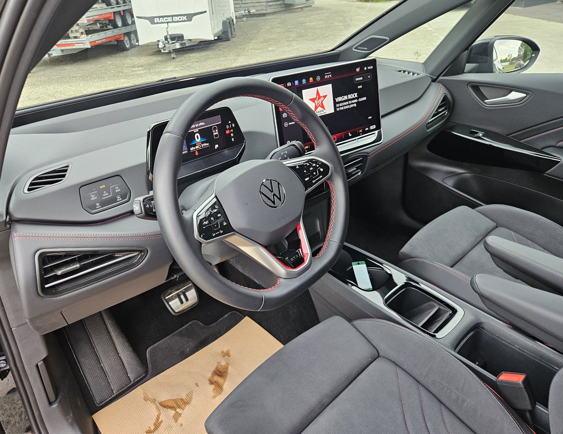 VW ID.3 GTX Performance 79 kWh GTX United mit Wärmepumpe und Anhängerkupplung für den Fahrradträger-image-12