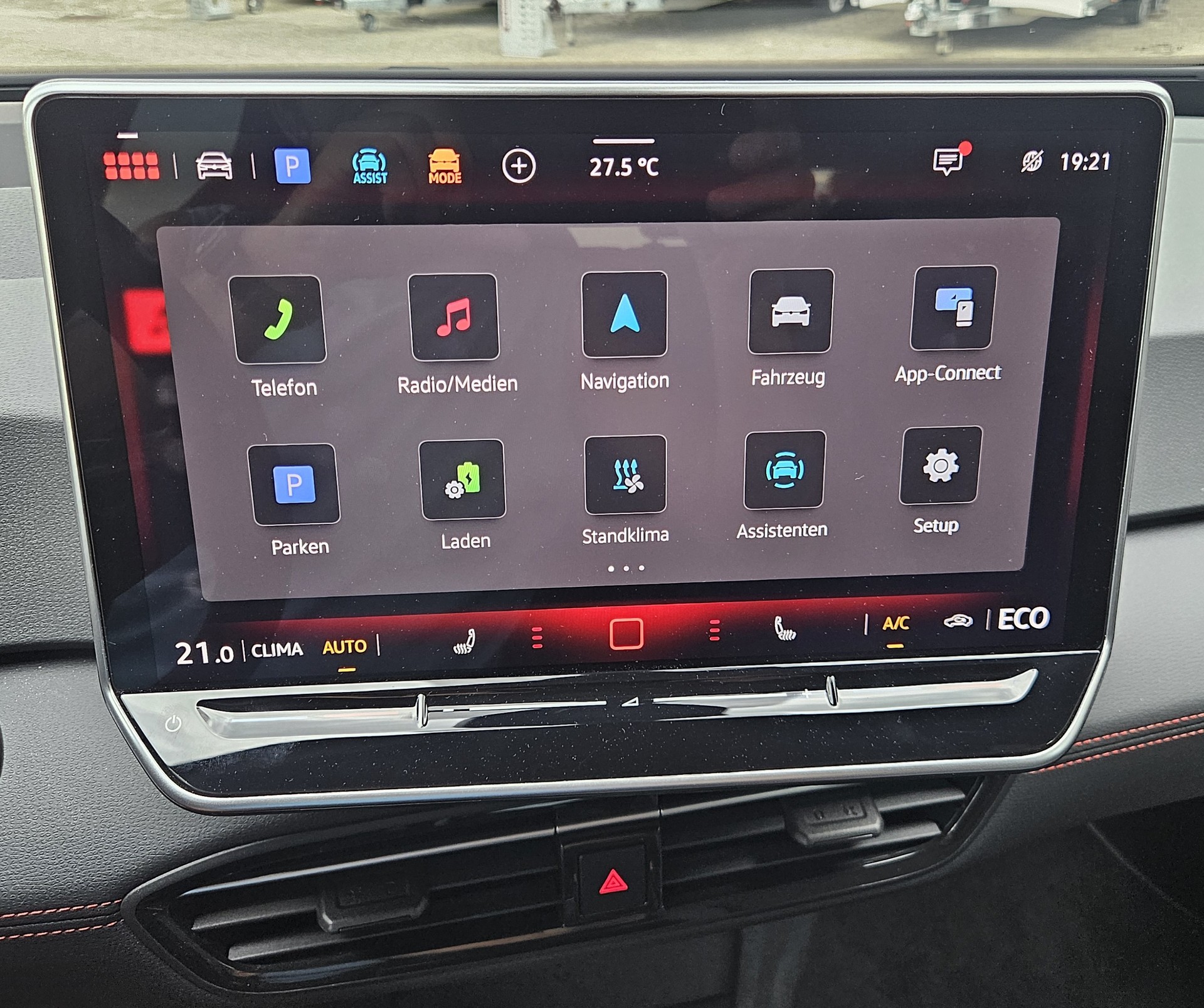 VW ID.3 GTX Performance 79 kWh GTX United mit Wärmepumpe und Anhängerkupplung für den Fahrradträger-image-16