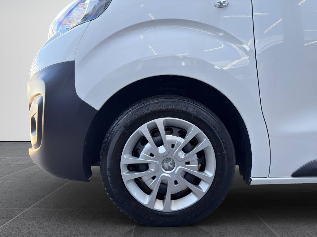 PEUGEOT Expert Kaw. Long 2.0 BlueHDi 120 Premium-image-18