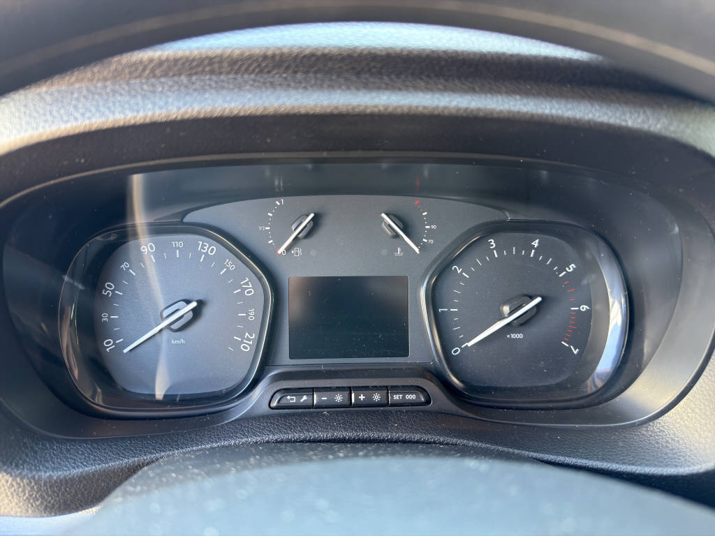 PEUGEOT Expert Kaw. Long 2.0 BlueHDi 120 Premium-image-10