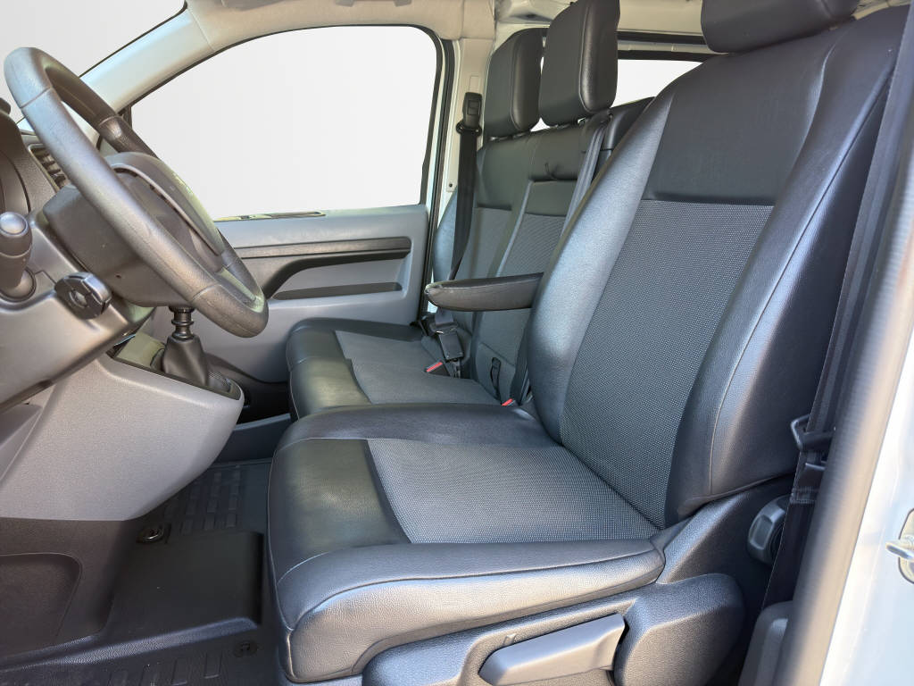 PEUGEOT Expert Kaw. Long 2.0 BlueHDi 120 Premium-image-8