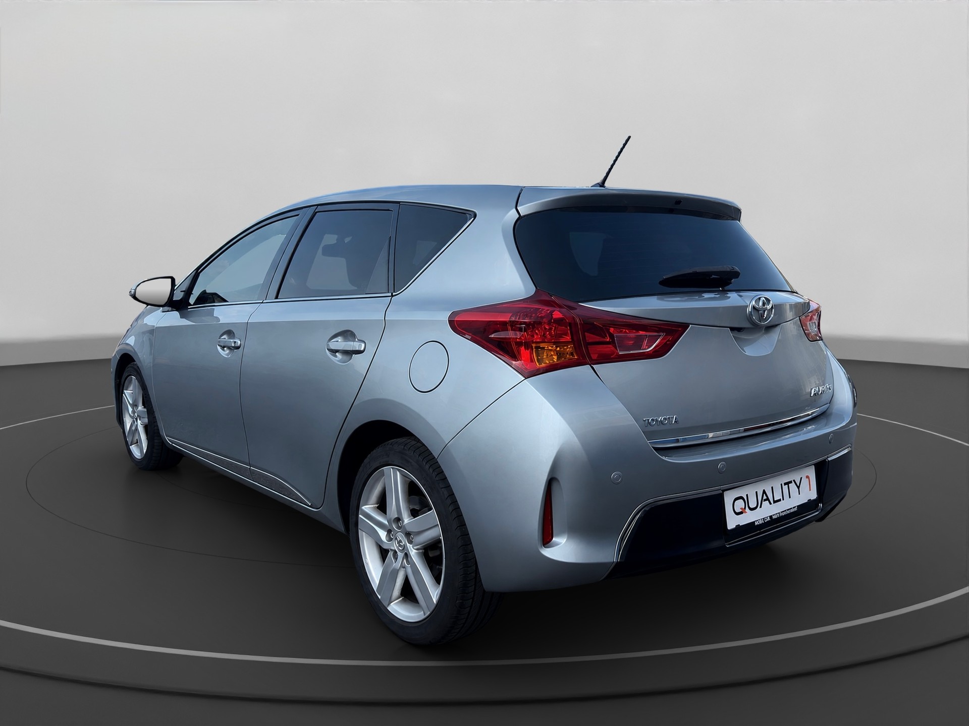 TOYOTA Auris 1.6 Luna Multidrive-image-2