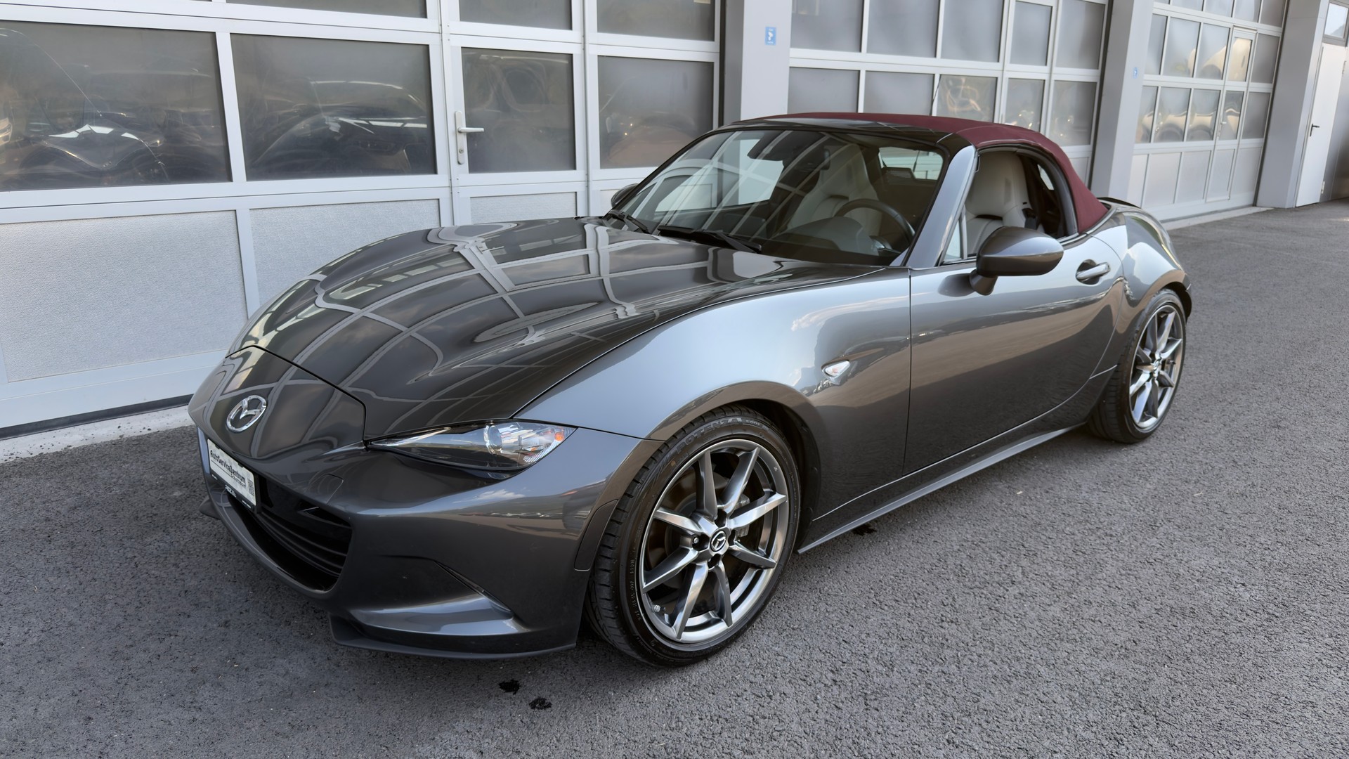 MAZDA MX-5 2.0 Million Stars-image-0