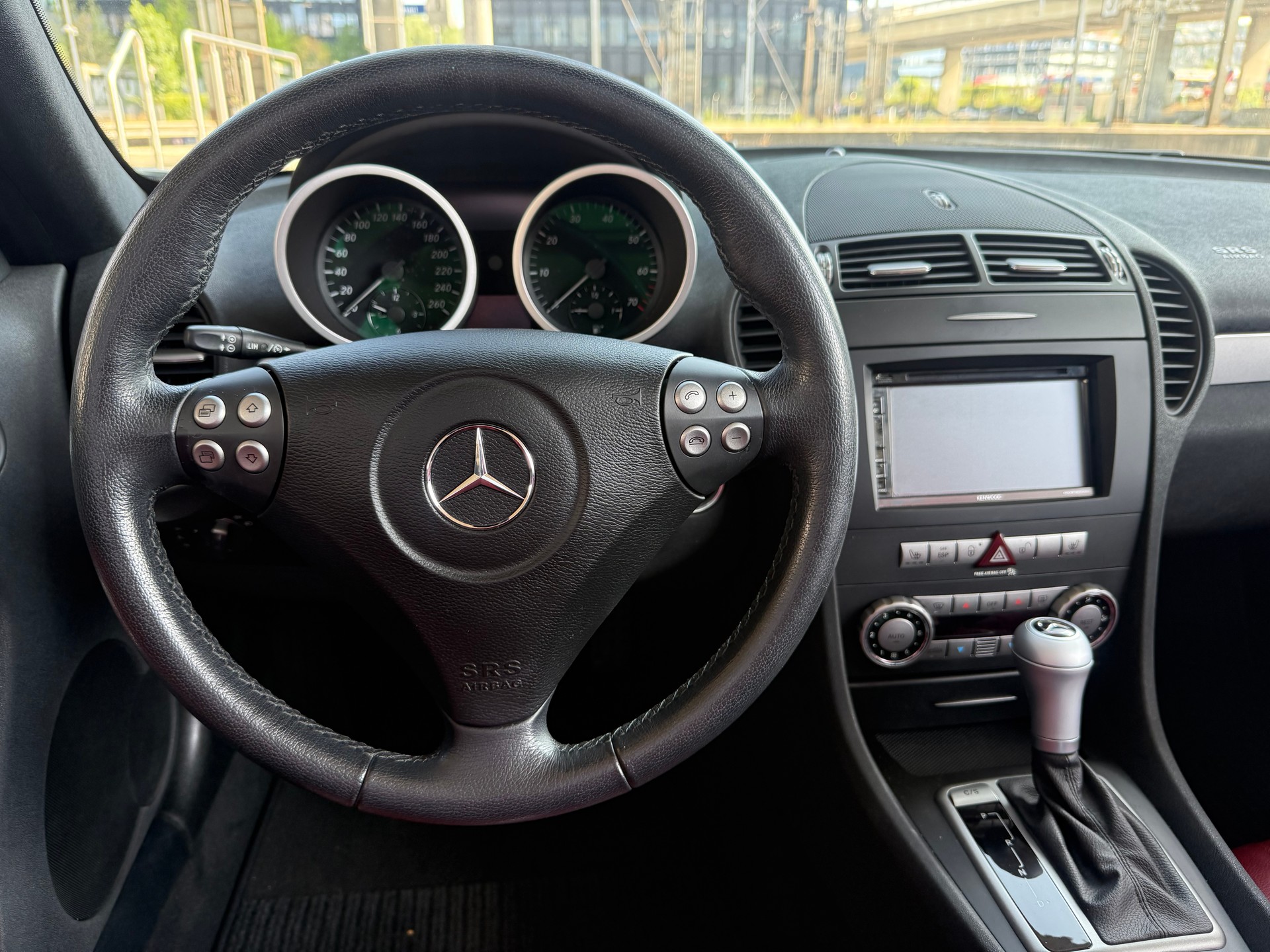 MERCEDES-BENZ SLK 350-image-11