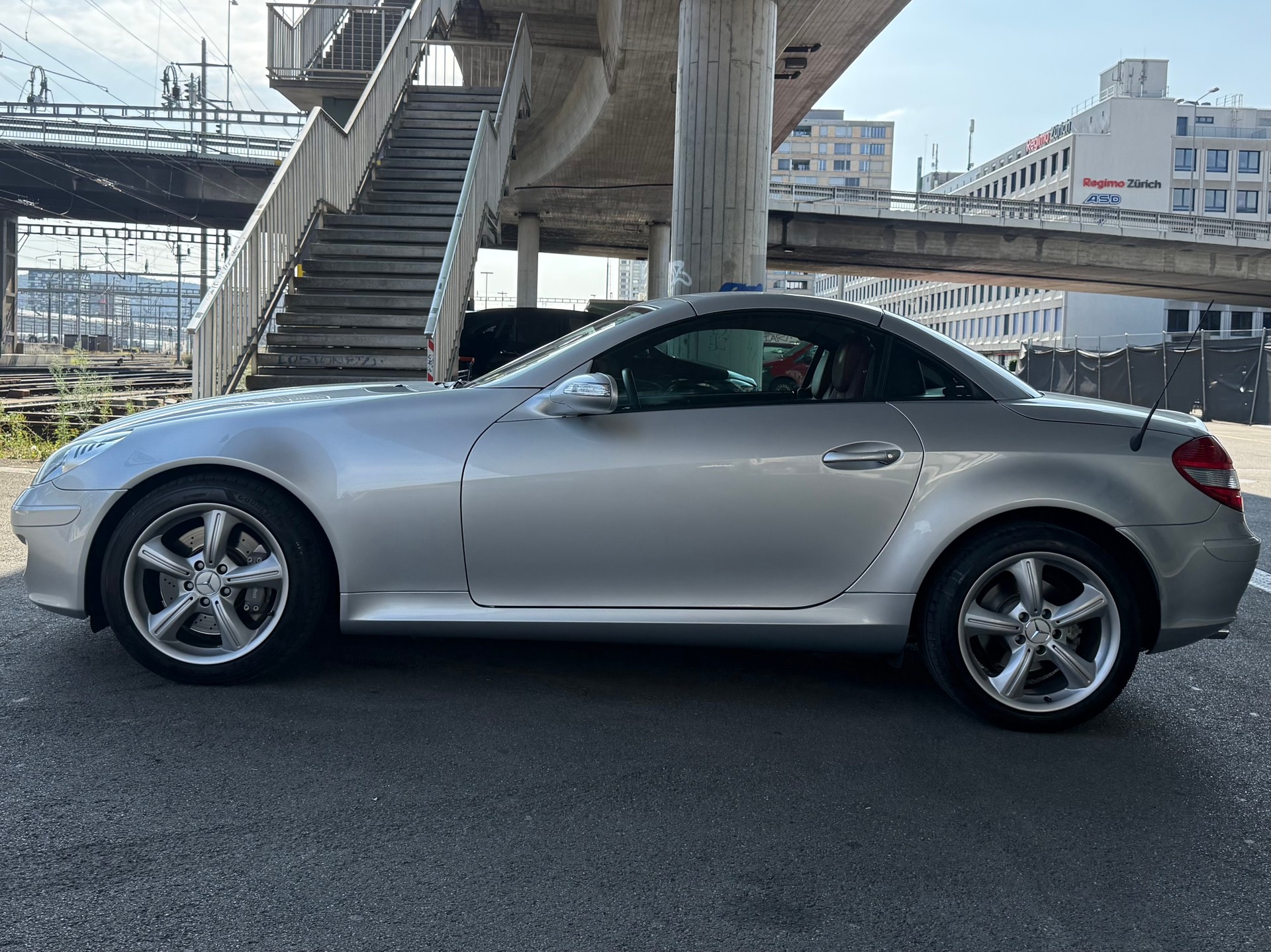 MERCEDES-BENZ SLK 350-image-4