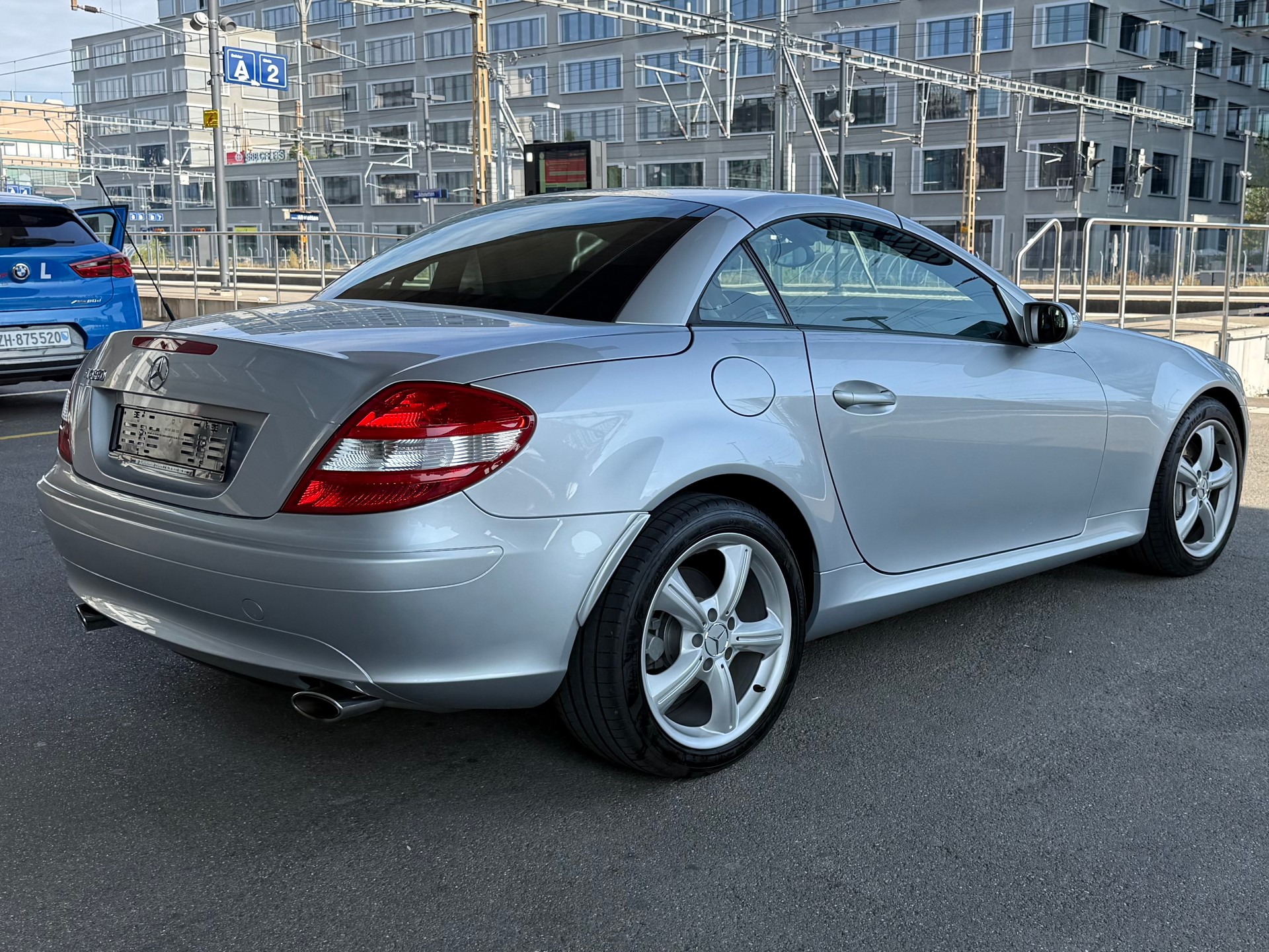MERCEDES-BENZ SLK 350-image-8