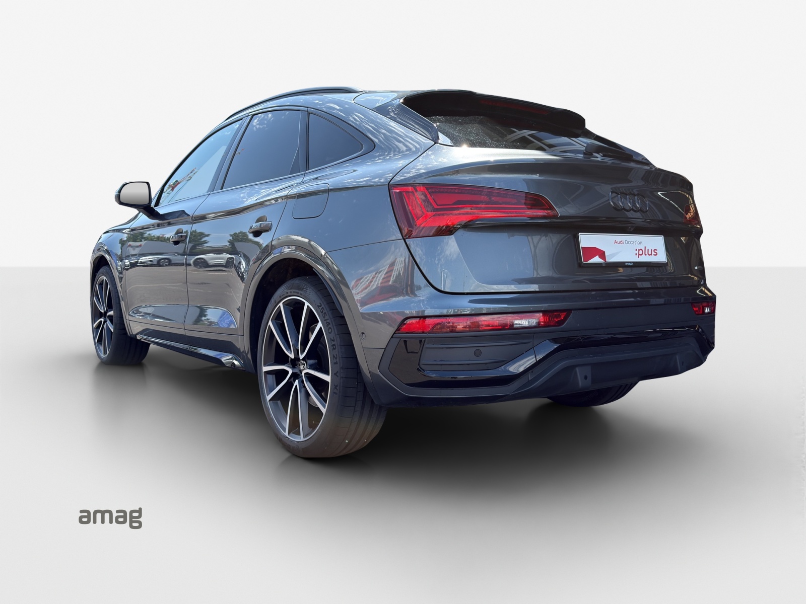 AUDI Q5 Sportback 50 TFSI e PHEV S line quattro S-tronic-image-2